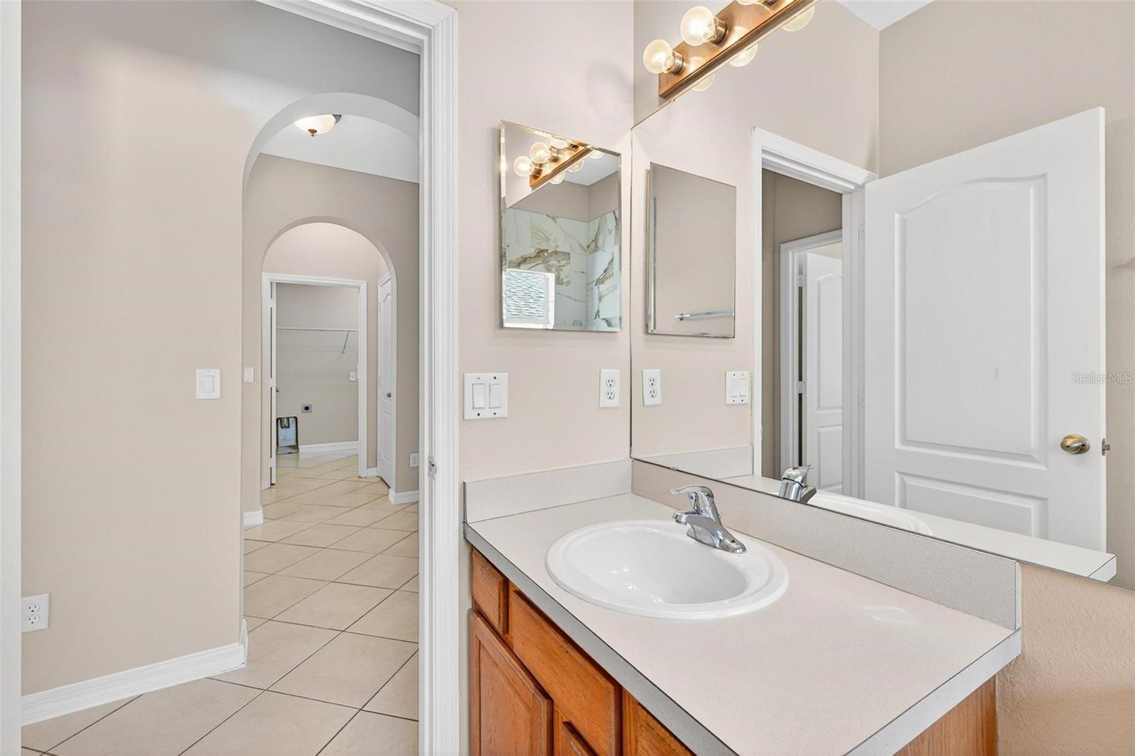 1412 LONGVILLE CIR, TAVARES, FL, 32778