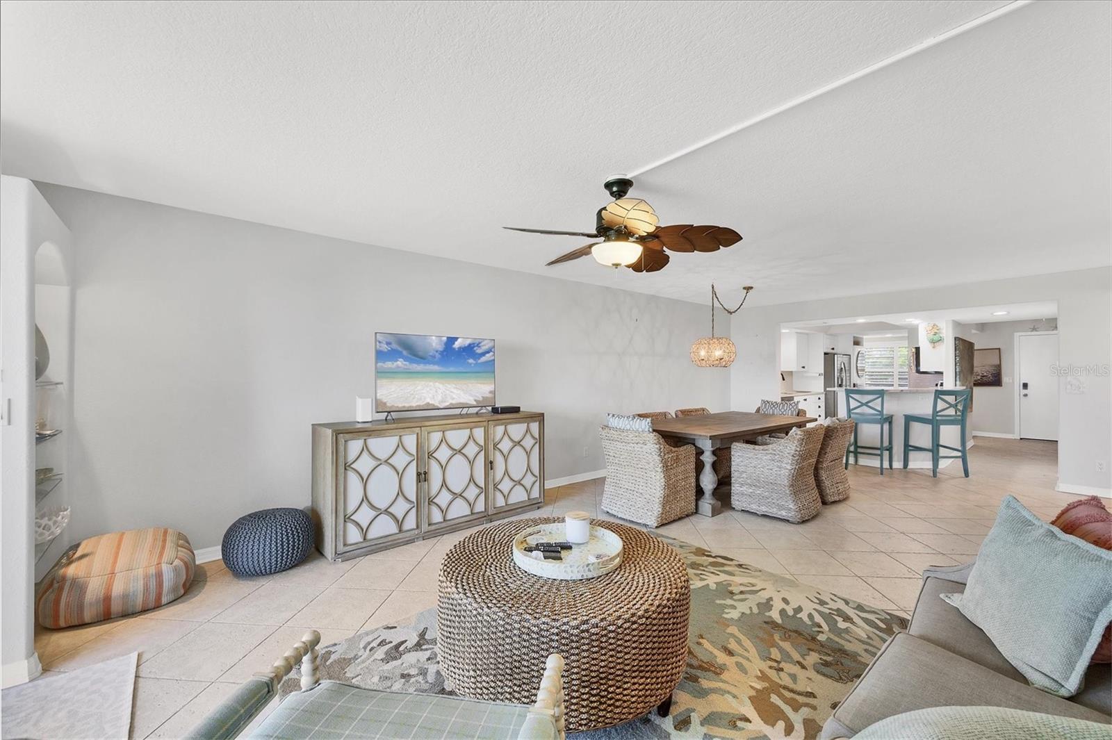 4325 GULF OF MEXICO DR #102, LONGBOAT KEY, FL, 34228