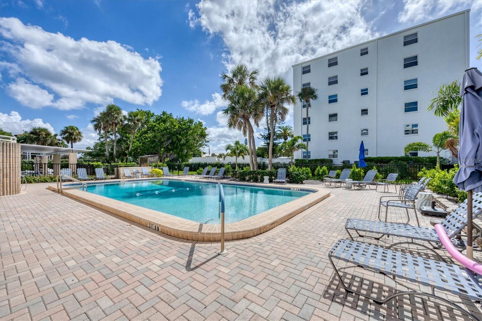 4325 GULF OF MEXICO DR #102, LONGBOAT KEY, FL, 34228