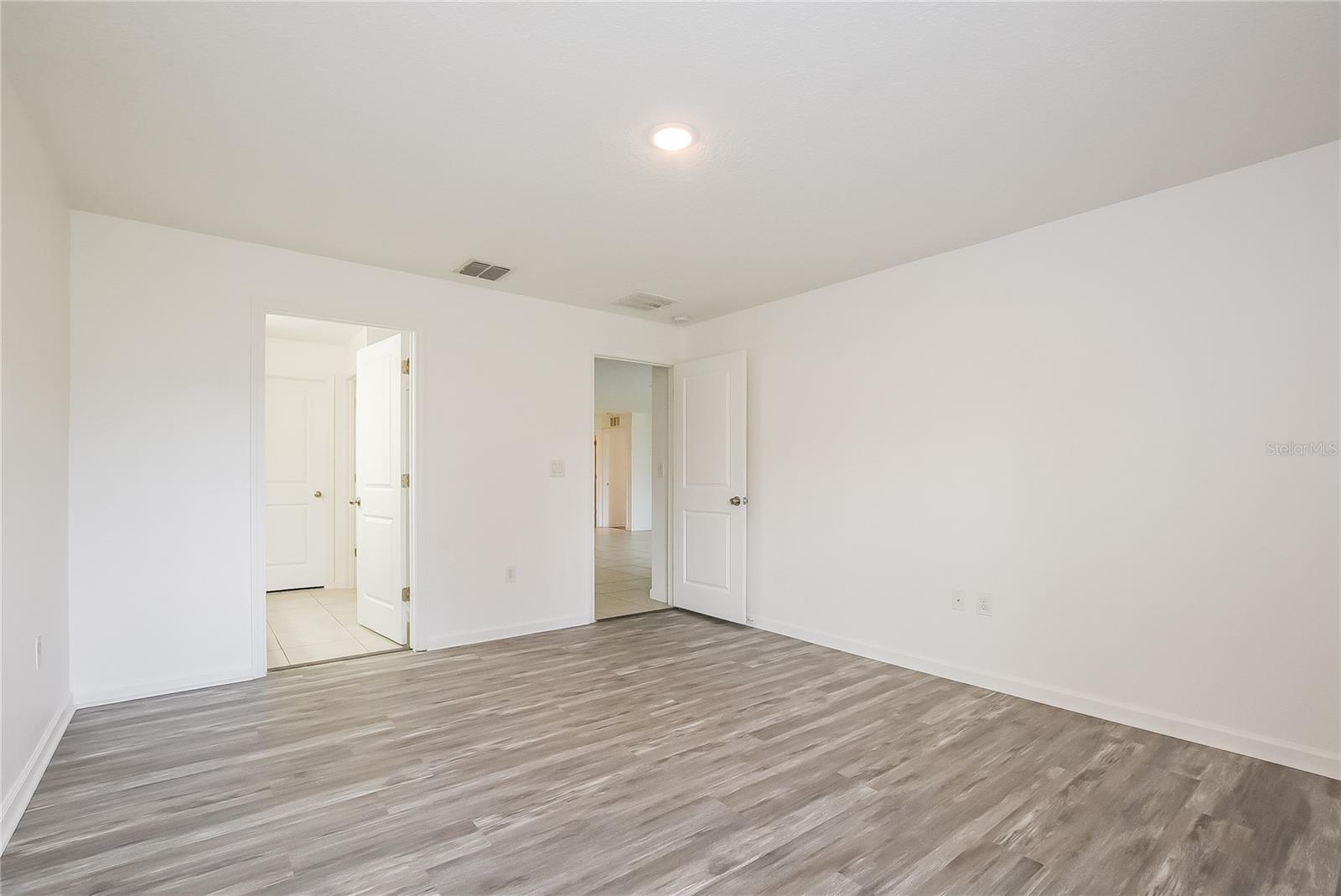 1437 LUCERNE LOOP RD NE, WINTER HAVEN, FL, 33881