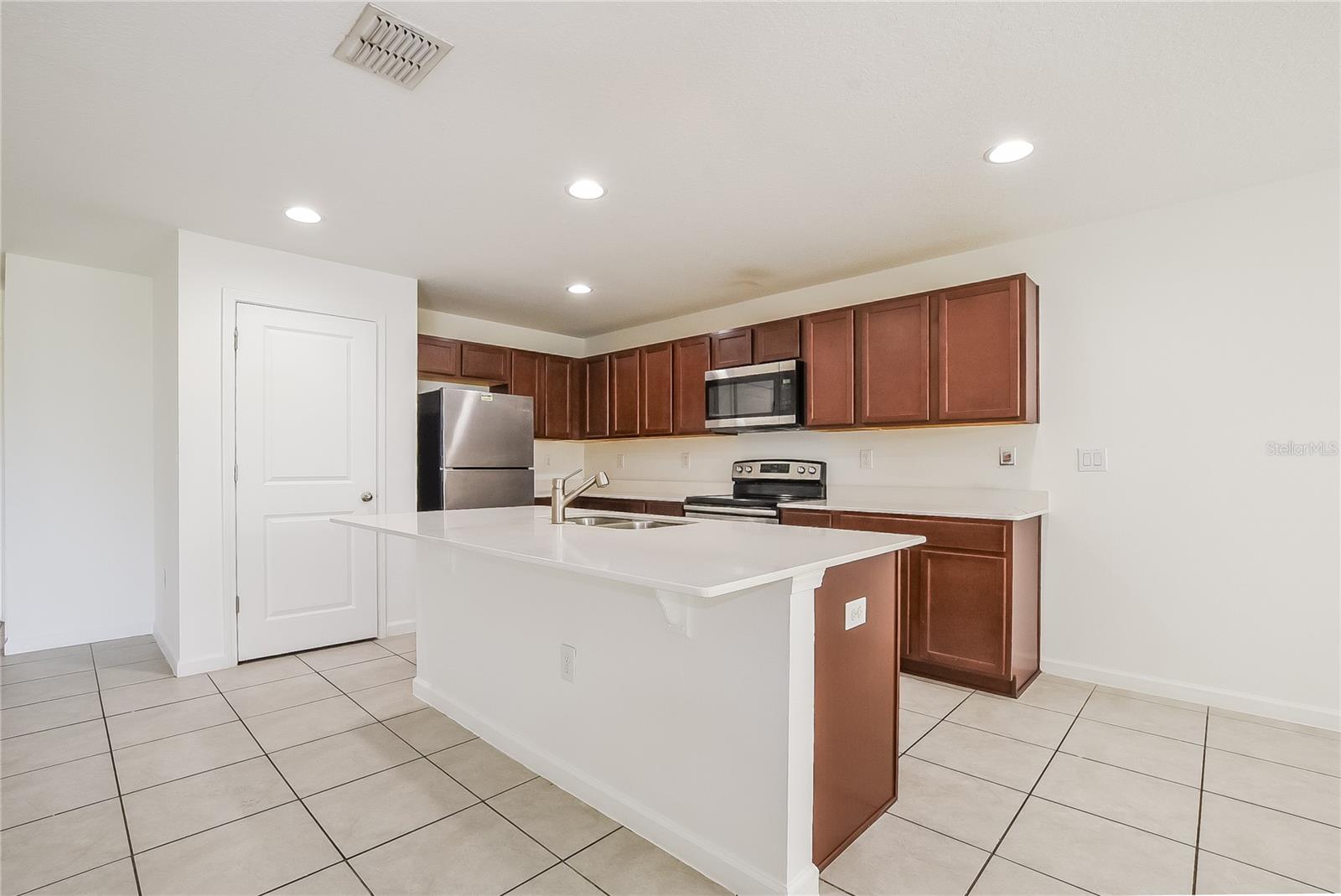 1437 LUCERNE LOOP RD NE, WINTER HAVEN, FL, 33881