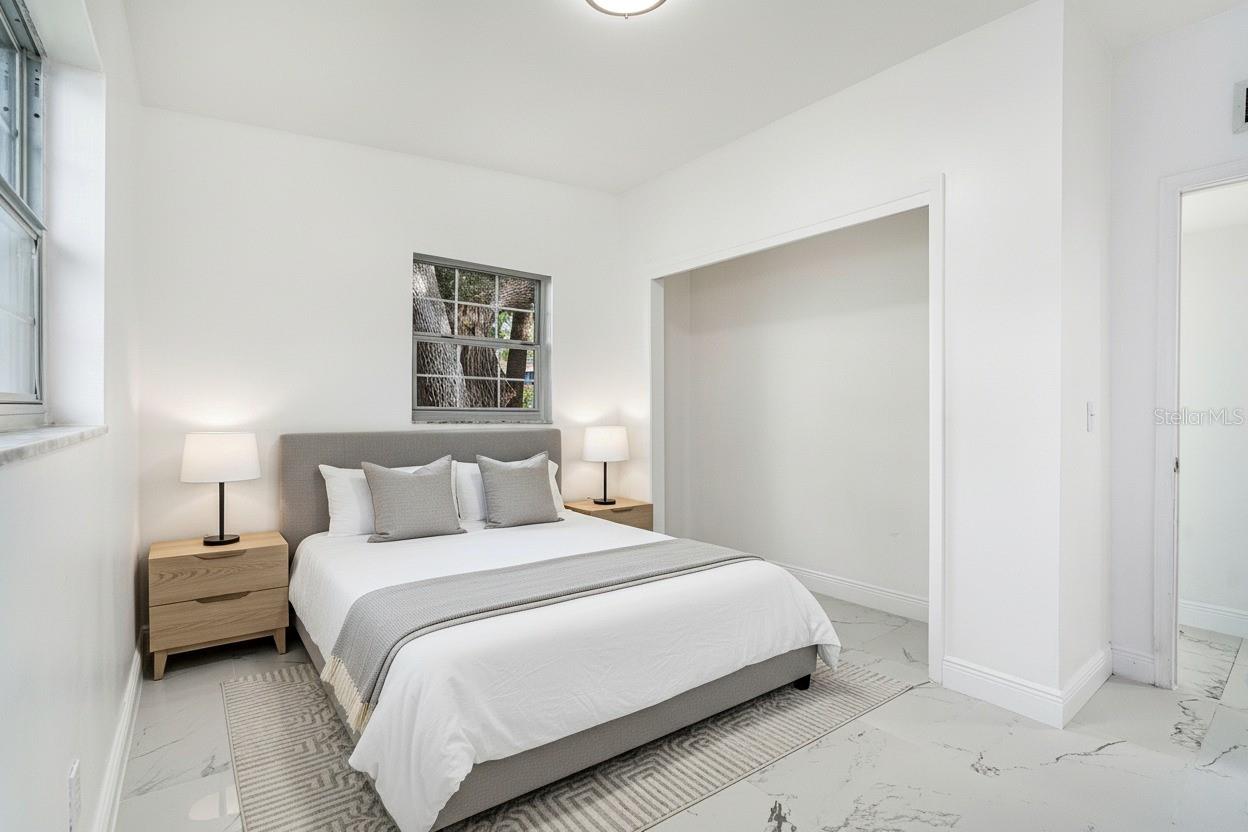 9511 N WILLOW AVE, TAMPA, FL, 33612