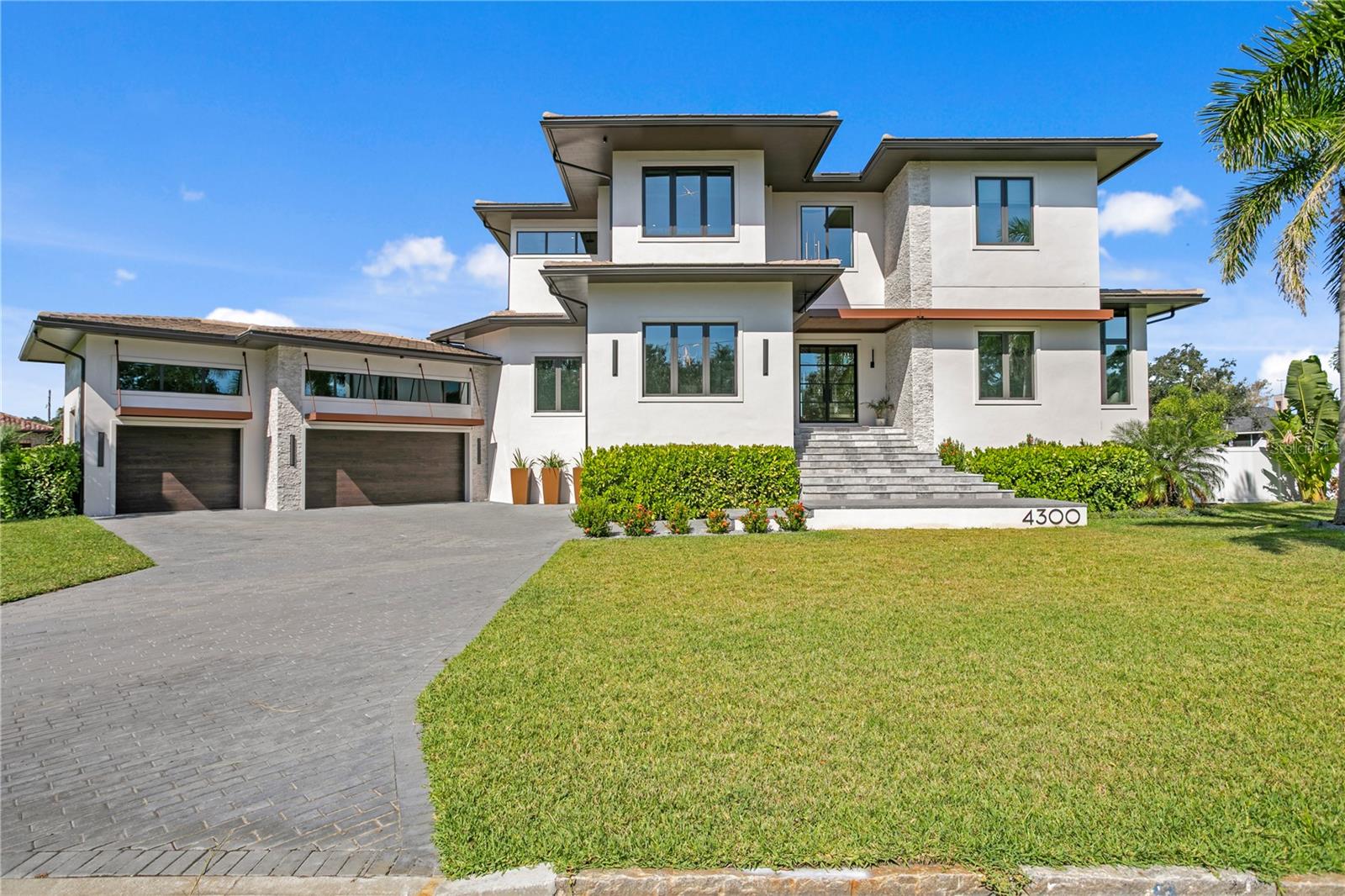 4300 BAYSHORE BLVD NE, ST PETERSBURG, FL, 33703