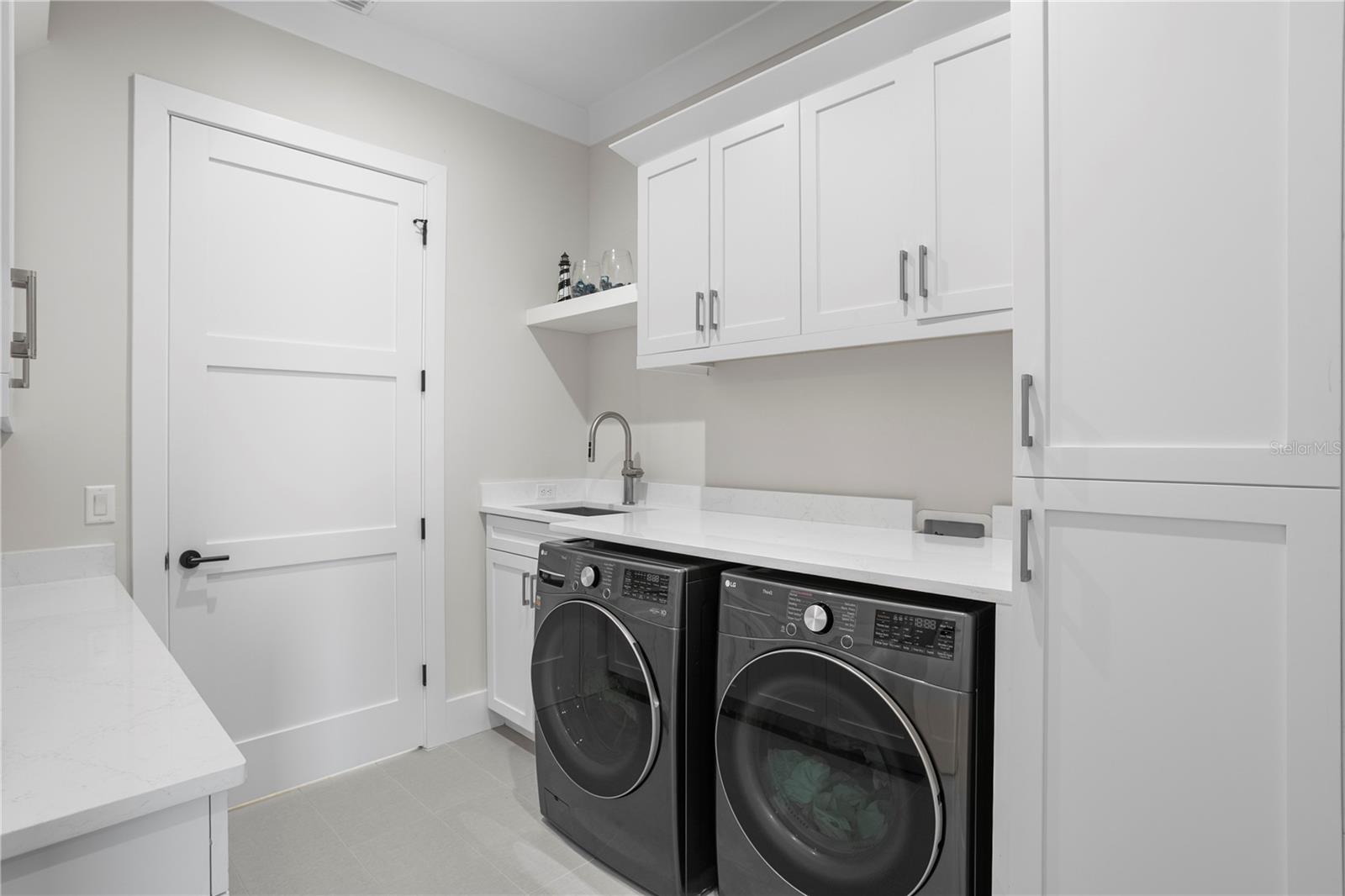 4300 BAYSHORE BLVD NE, ST PETERSBURG, FL, 33703