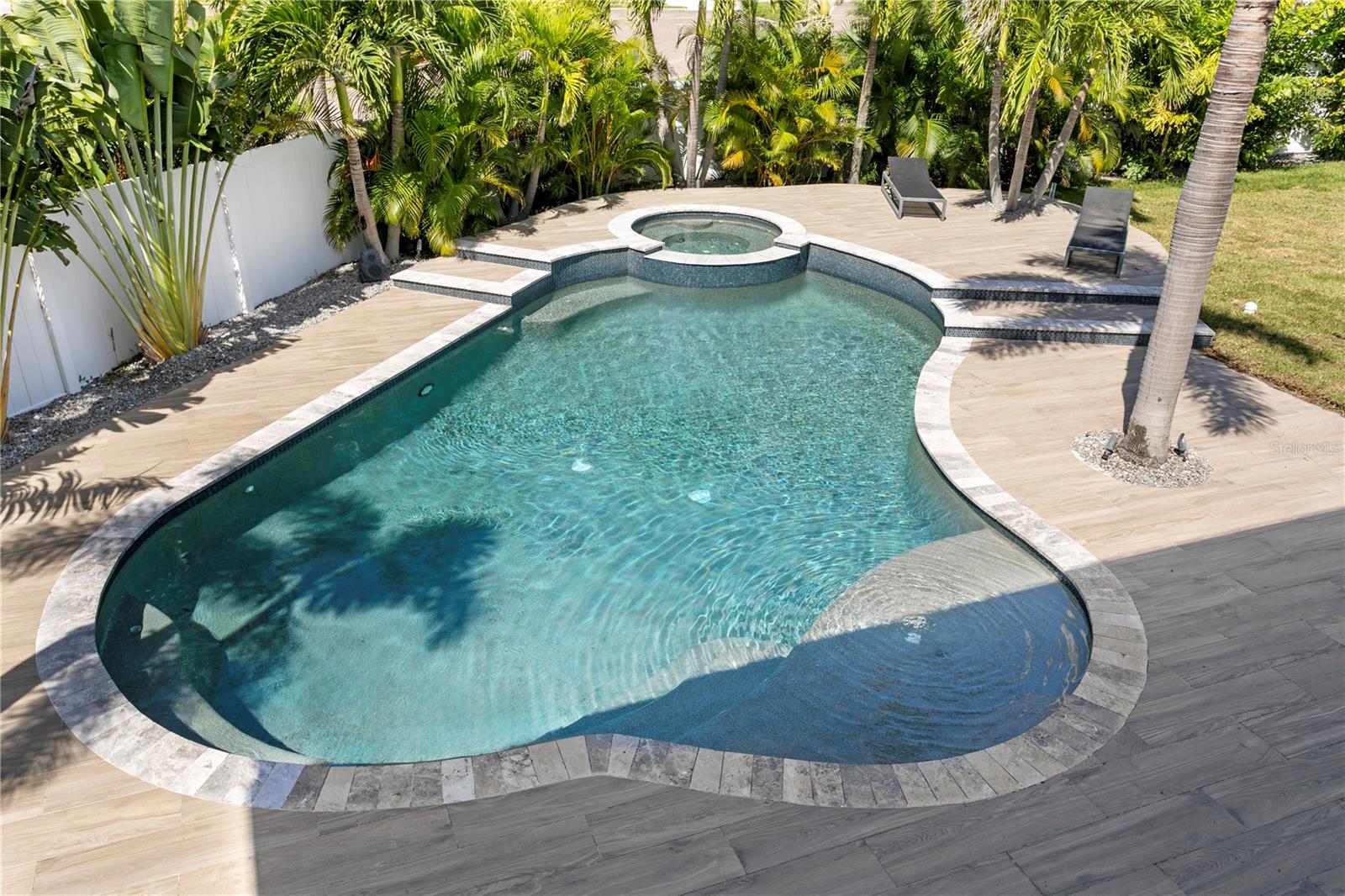 4300 BAYSHORE BLVD NE, ST PETERSBURG, FL, 33703