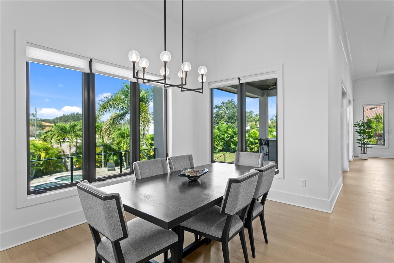 4300 BAYSHORE BLVD NE, ST PETERSBURG, FL, 33703