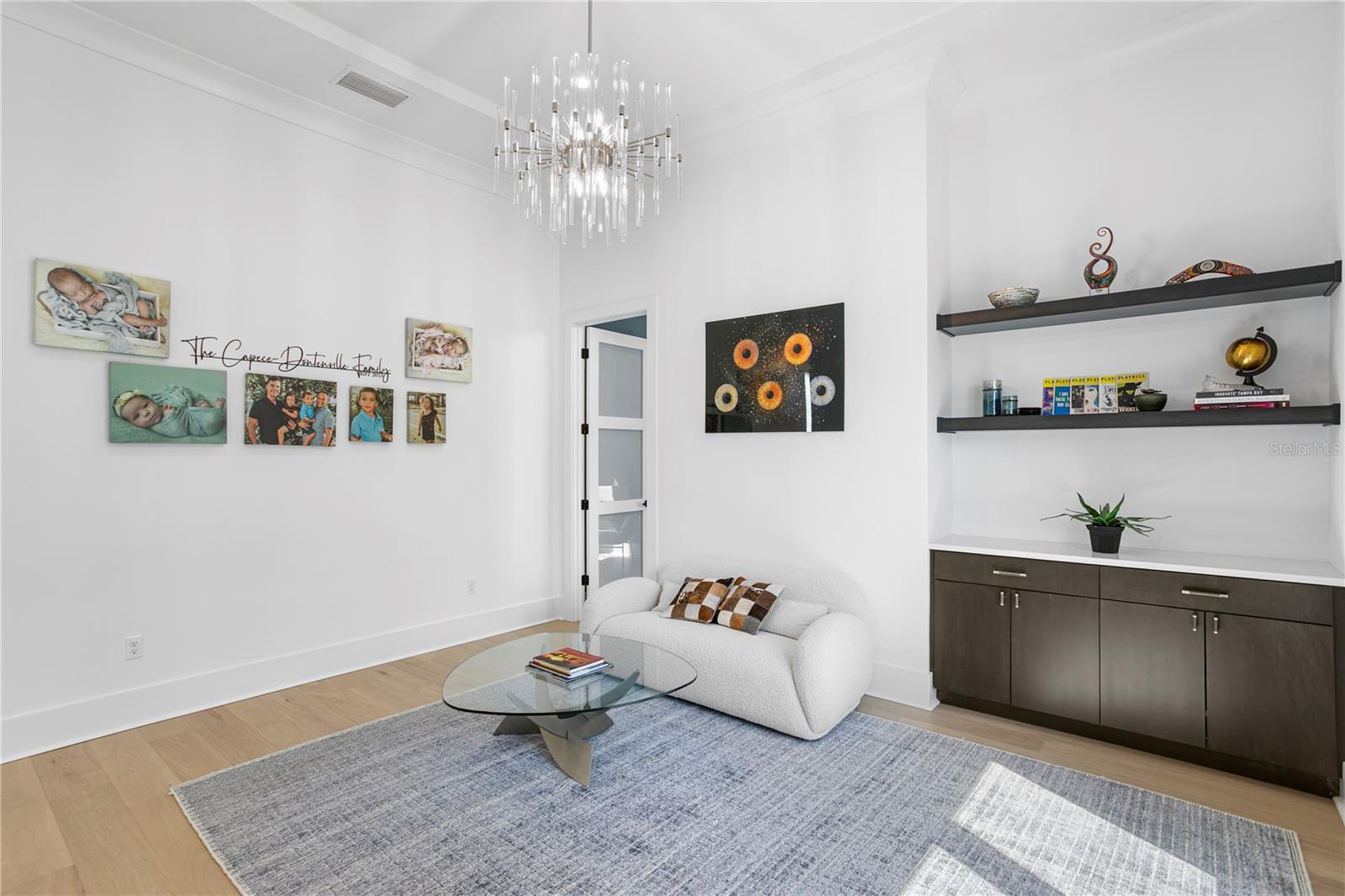 4300 BAYSHORE BLVD NE, ST PETERSBURG, FL, 33703