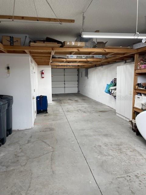 323 MADEIRA CIR, TIERRA VERDE, FL, 33715