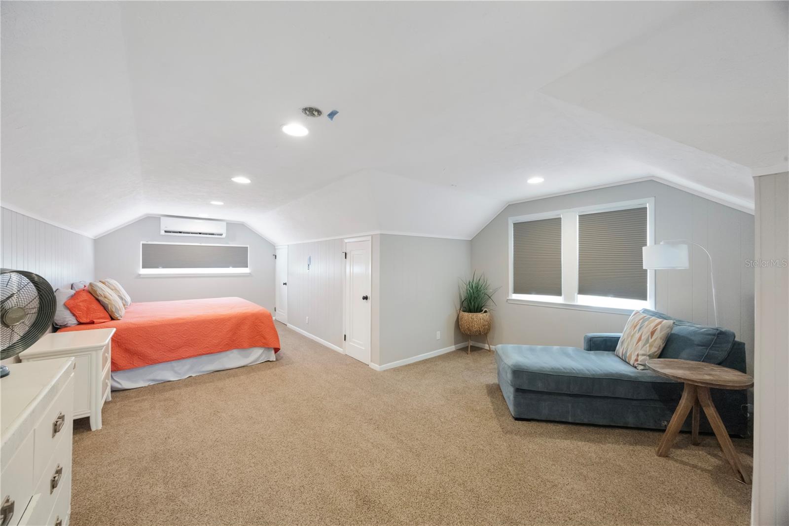 15565 GULF BLVD, REDINGTON BEACH, FL, 33708