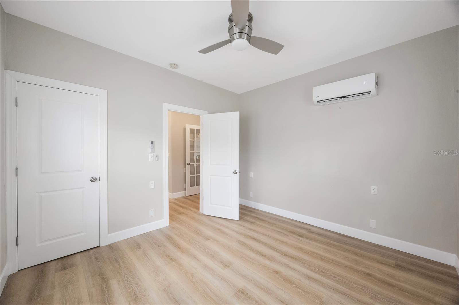 15565 GULF BLVD, REDINGTON BEACH, FL, 33708