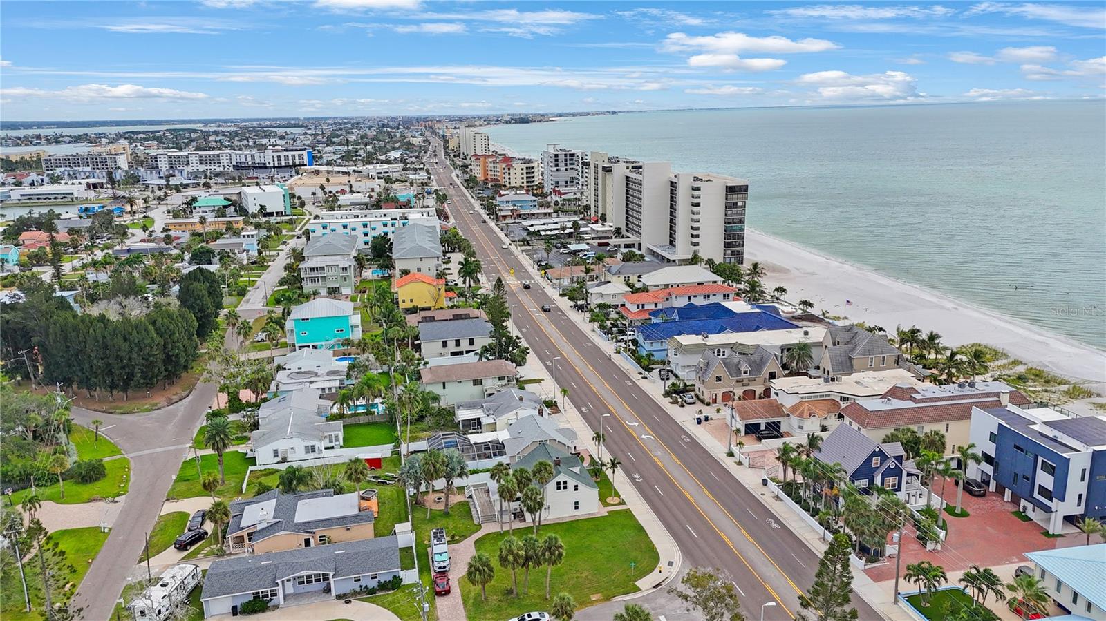 15565 GULF BLVD, REDINGTON BEACH, FL, 33708