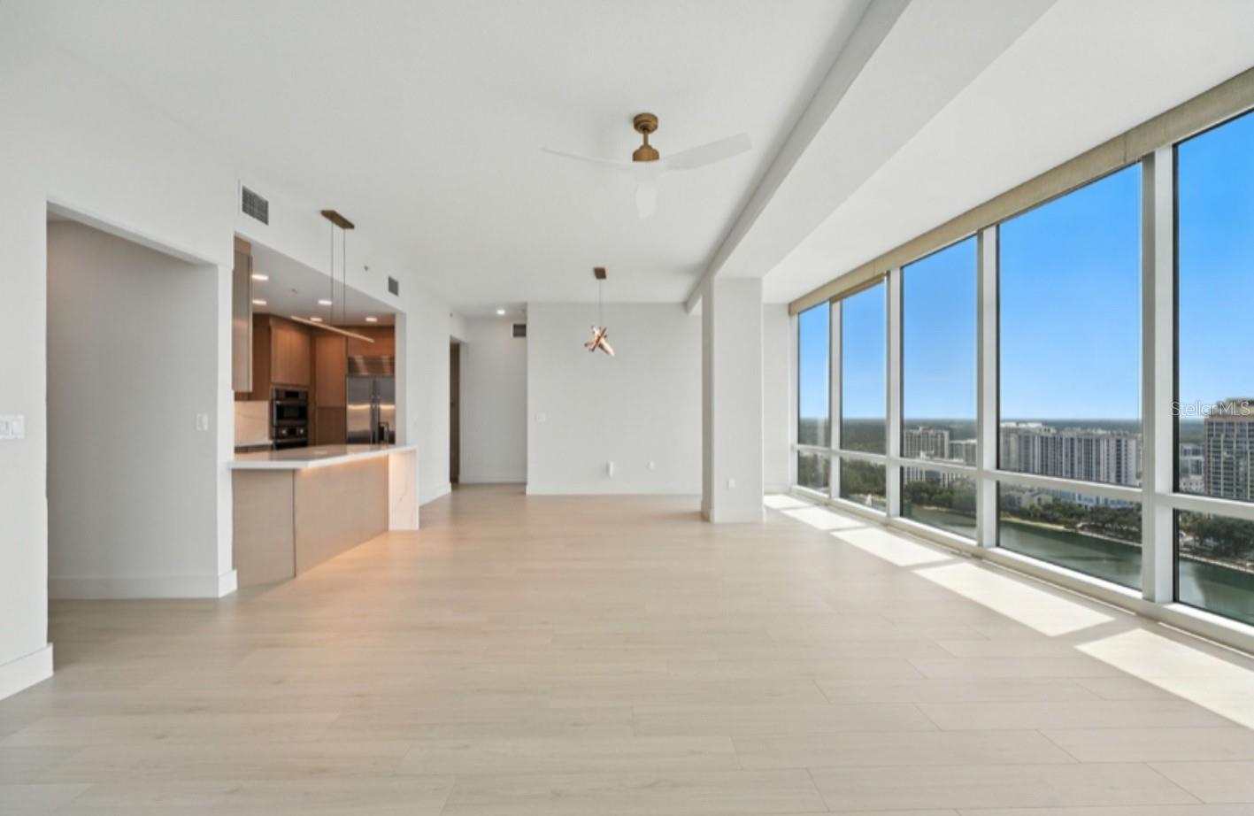 150 E ROBINSON ST #2102, ORLANDO, FL, 32801