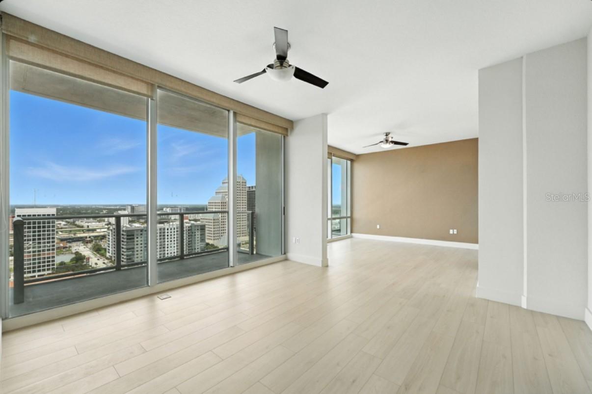 150 E ROBINSON ST #2102, ORLANDO, FL, 32801