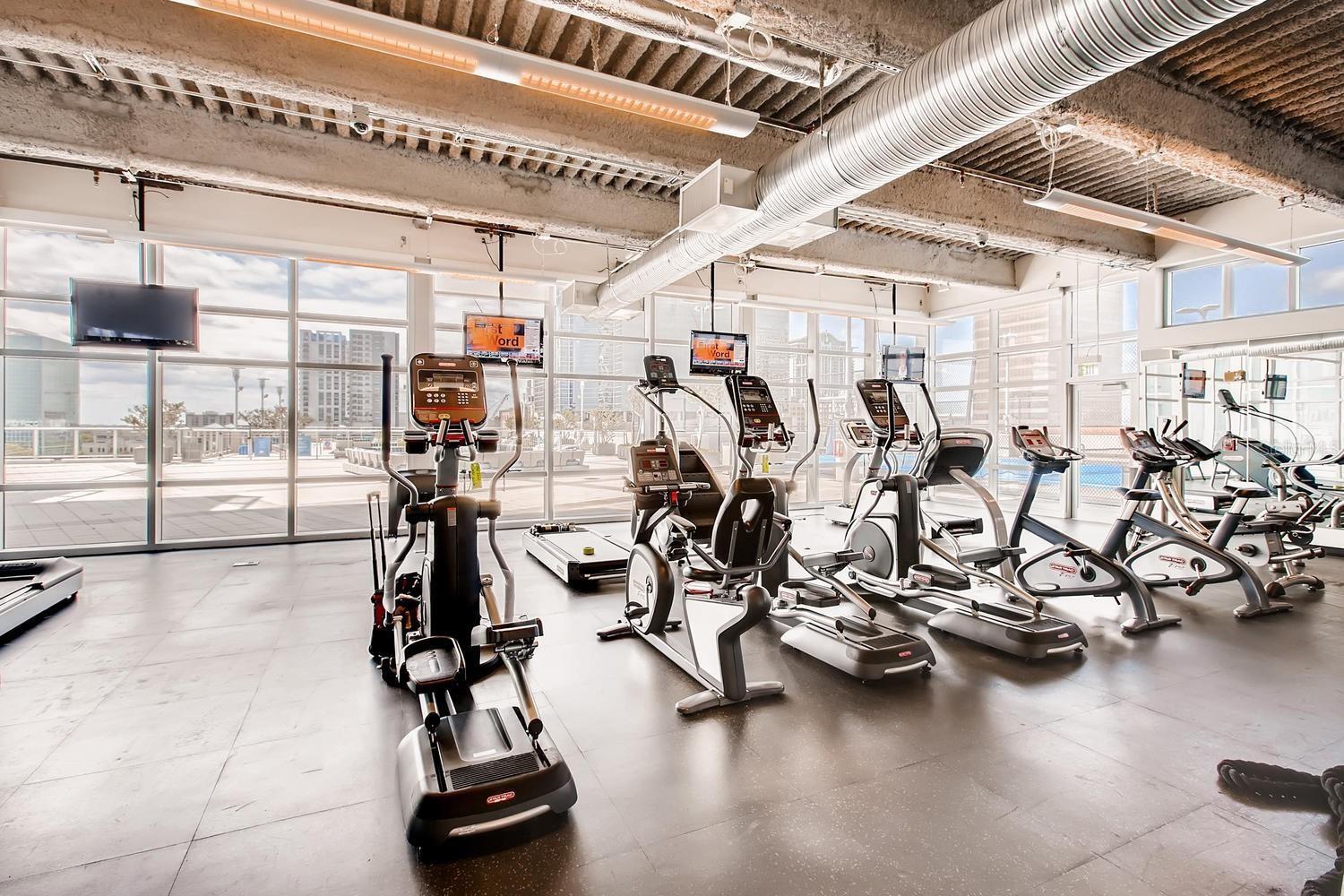 150 E ROBINSON ST #2102, ORLANDO, FL, 32801