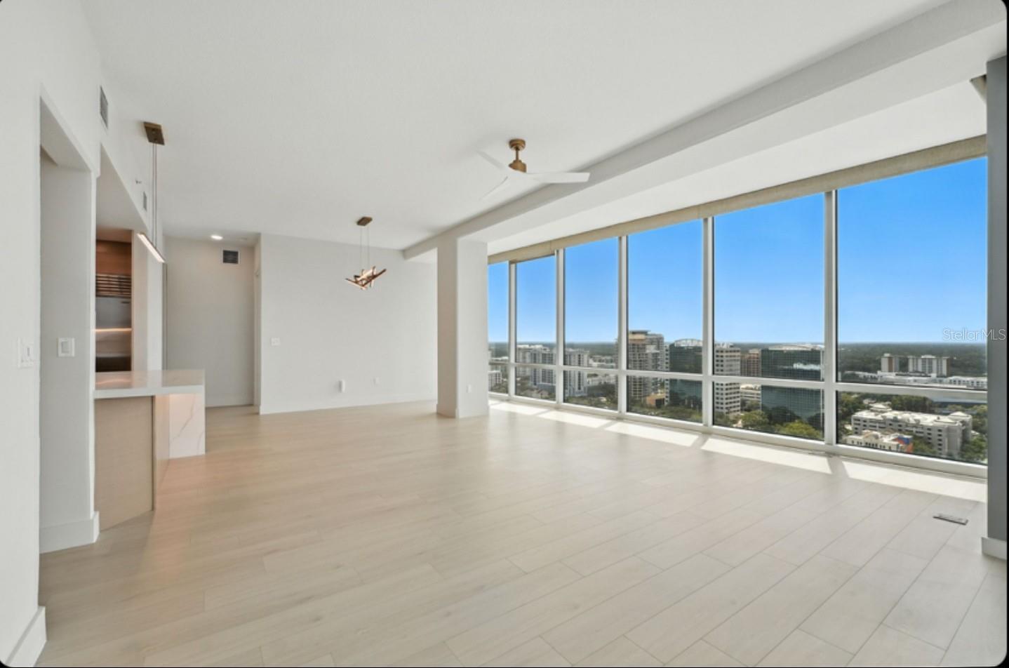 150 E ROBINSON ST #2102, ORLANDO, FL, 32801