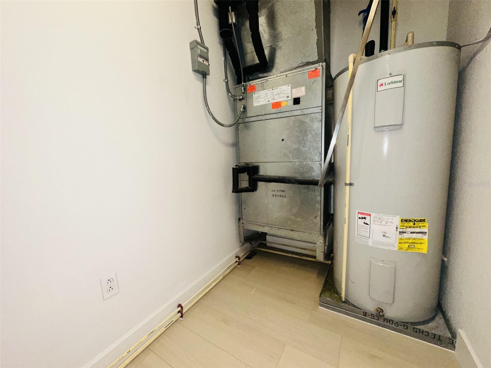 150 E ROBINSON ST #2102, ORLANDO, FL, 32801