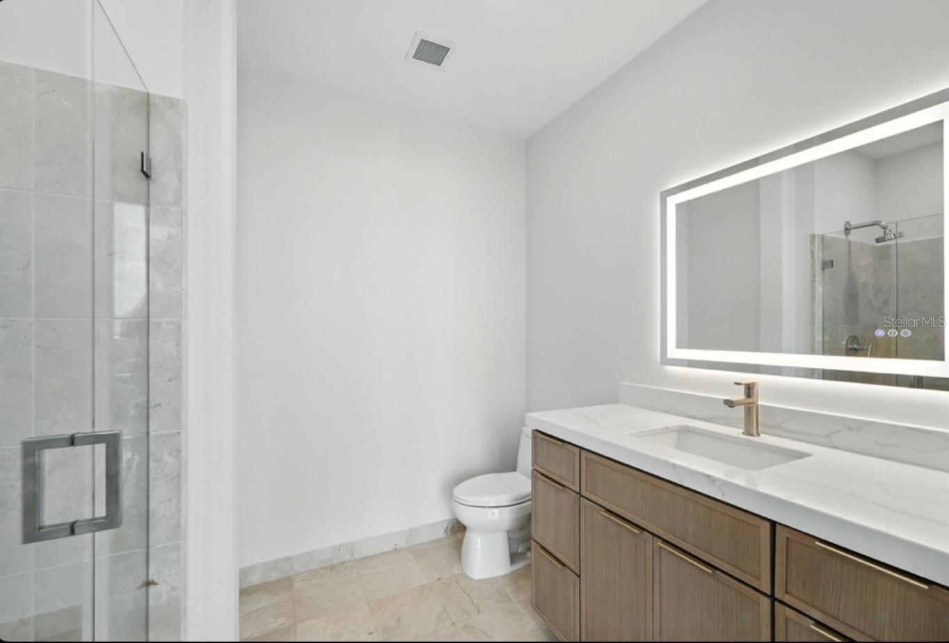 150 E ROBINSON ST #2102, ORLANDO, FL, 32801