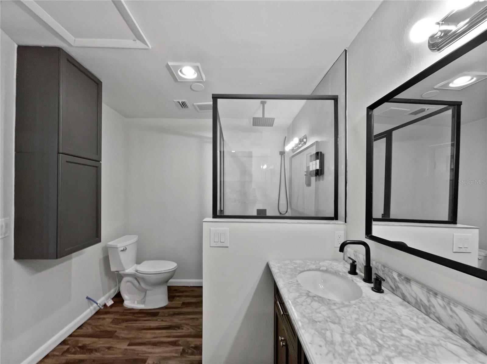 5533 SATEL DR, ORLANDO, FL, 32810