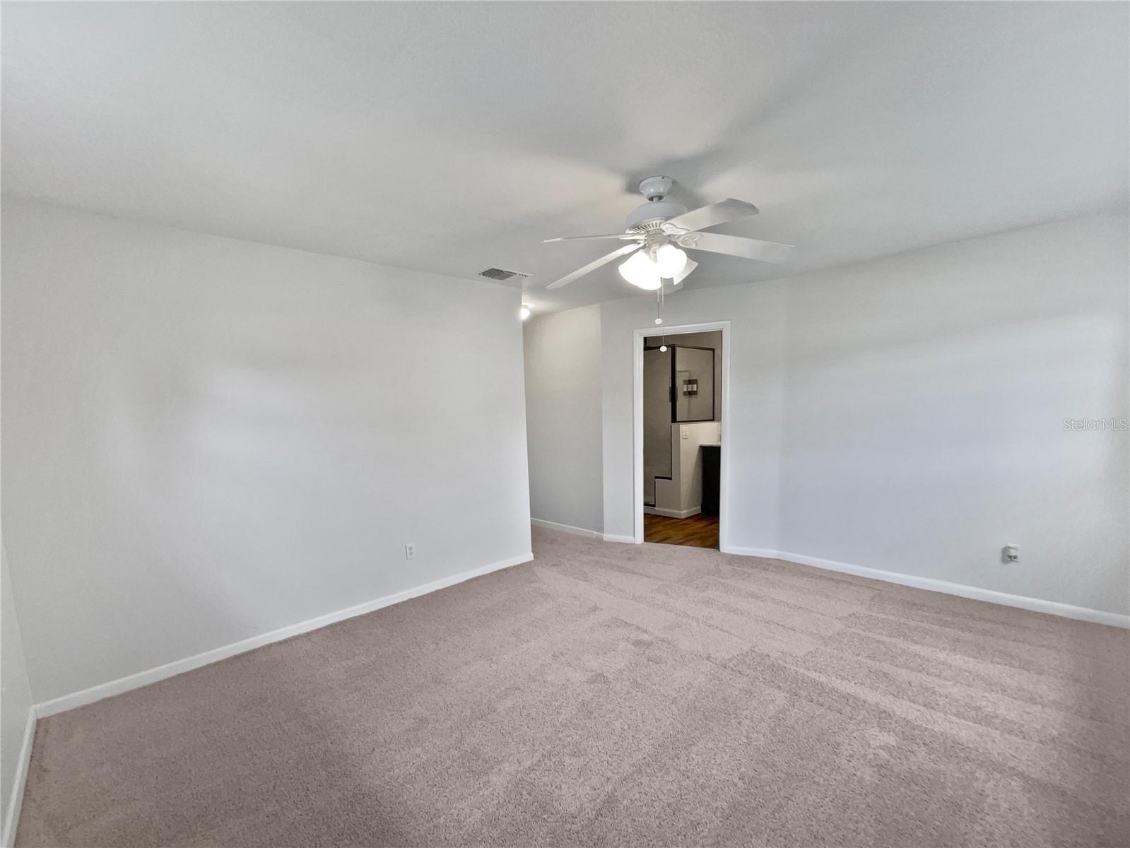 5533 SATEL DR, ORLANDO, FL, 32810