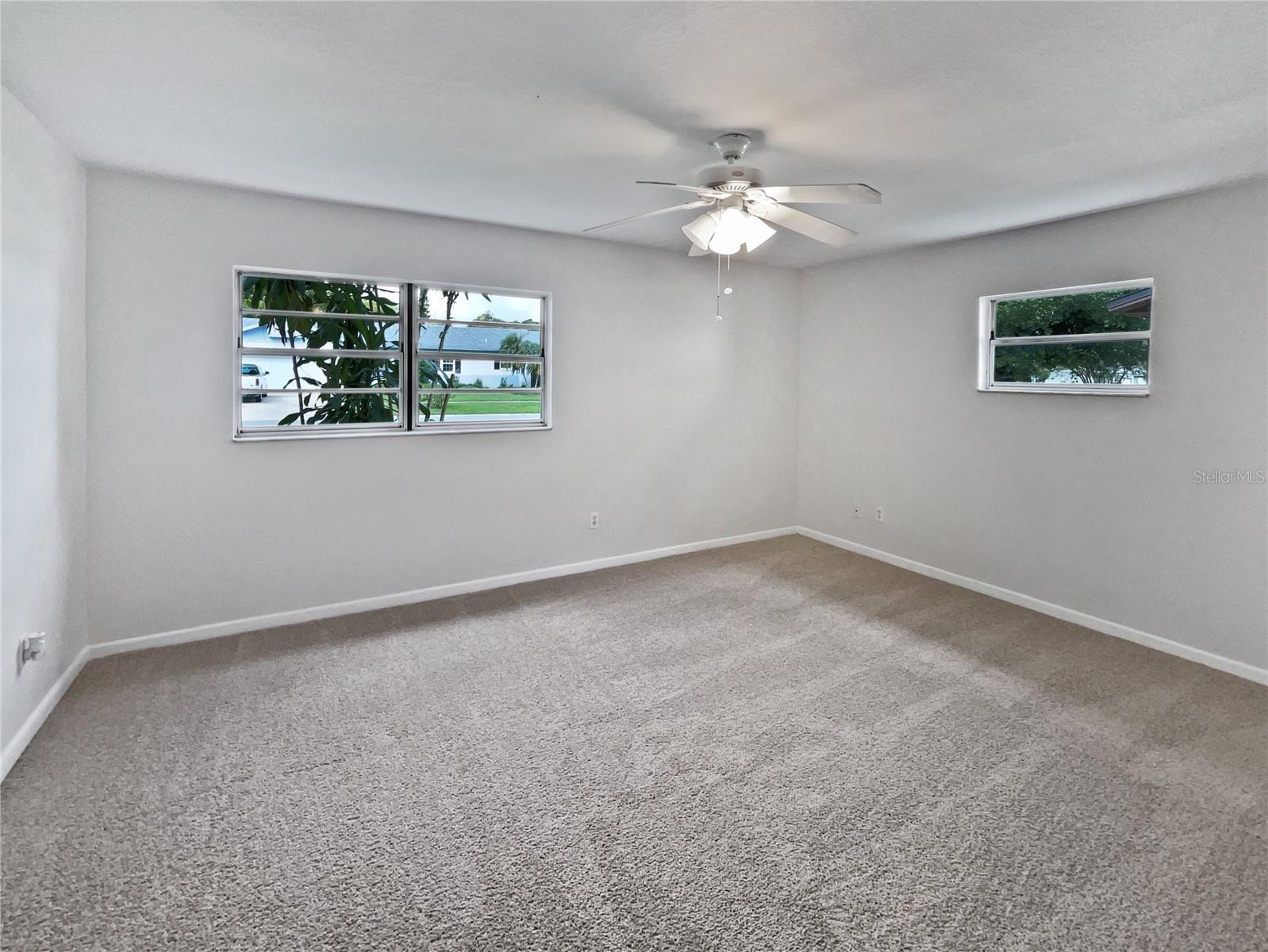 5533 SATEL DR, ORLANDO, FL, 32810