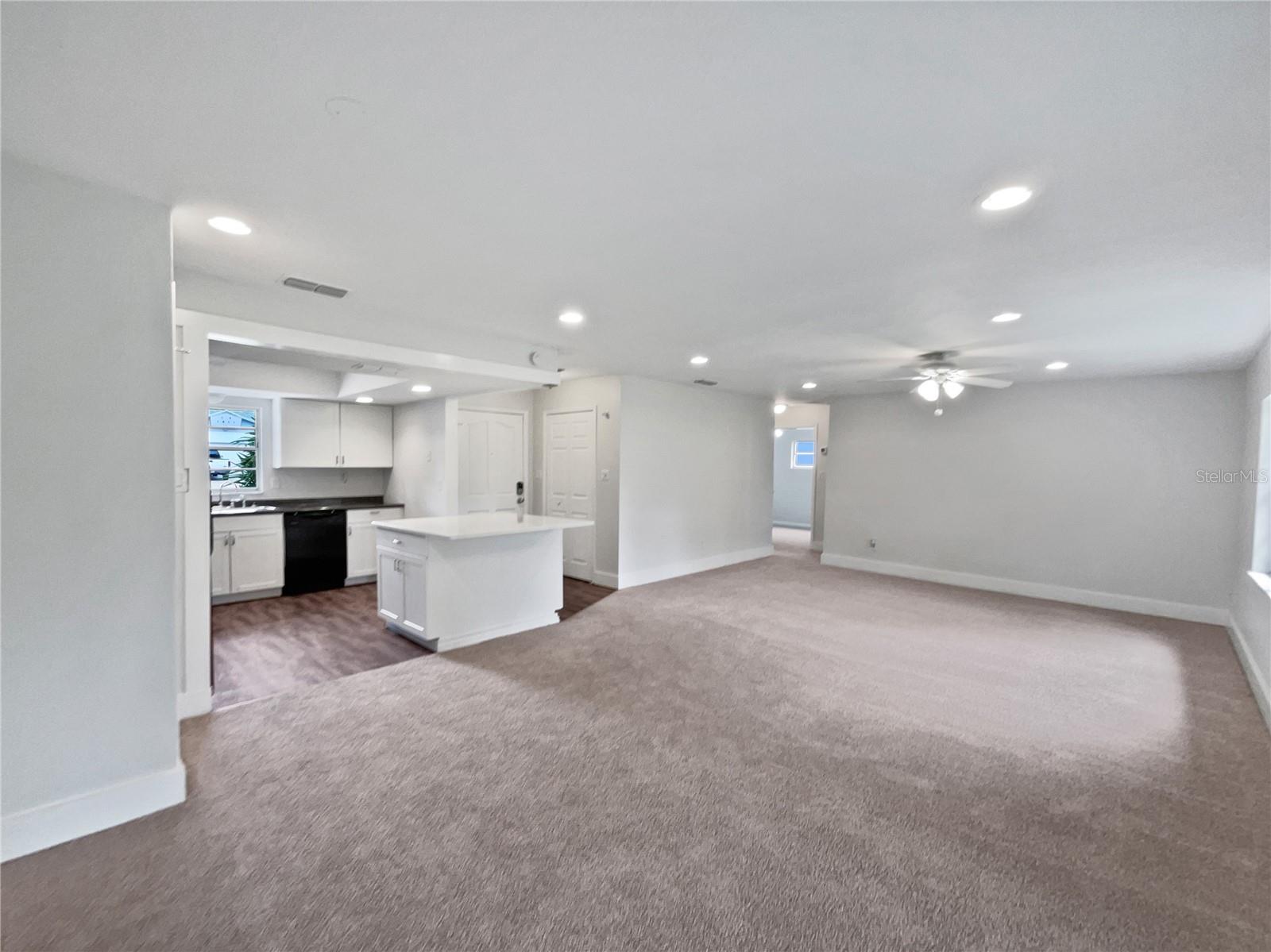 5533 SATEL DR, ORLANDO, FL, 32810