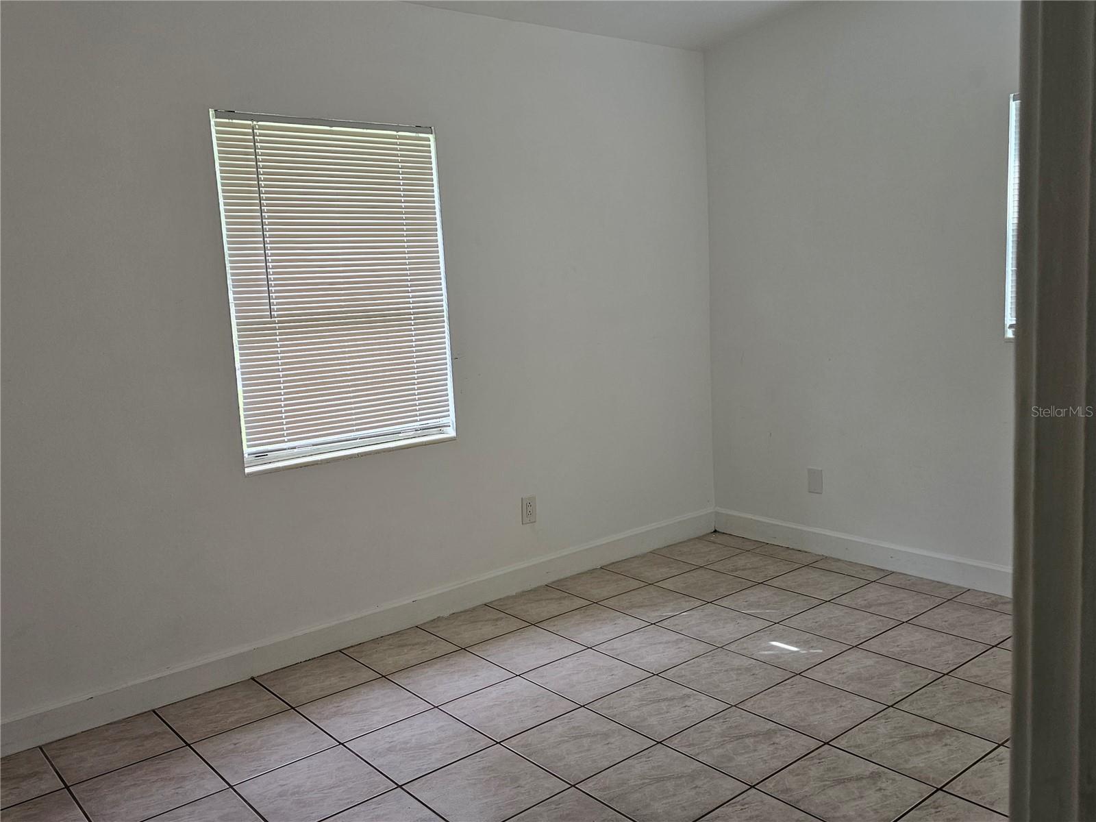 2608 AMHERST AVE, ORLANDO, FL, 32804