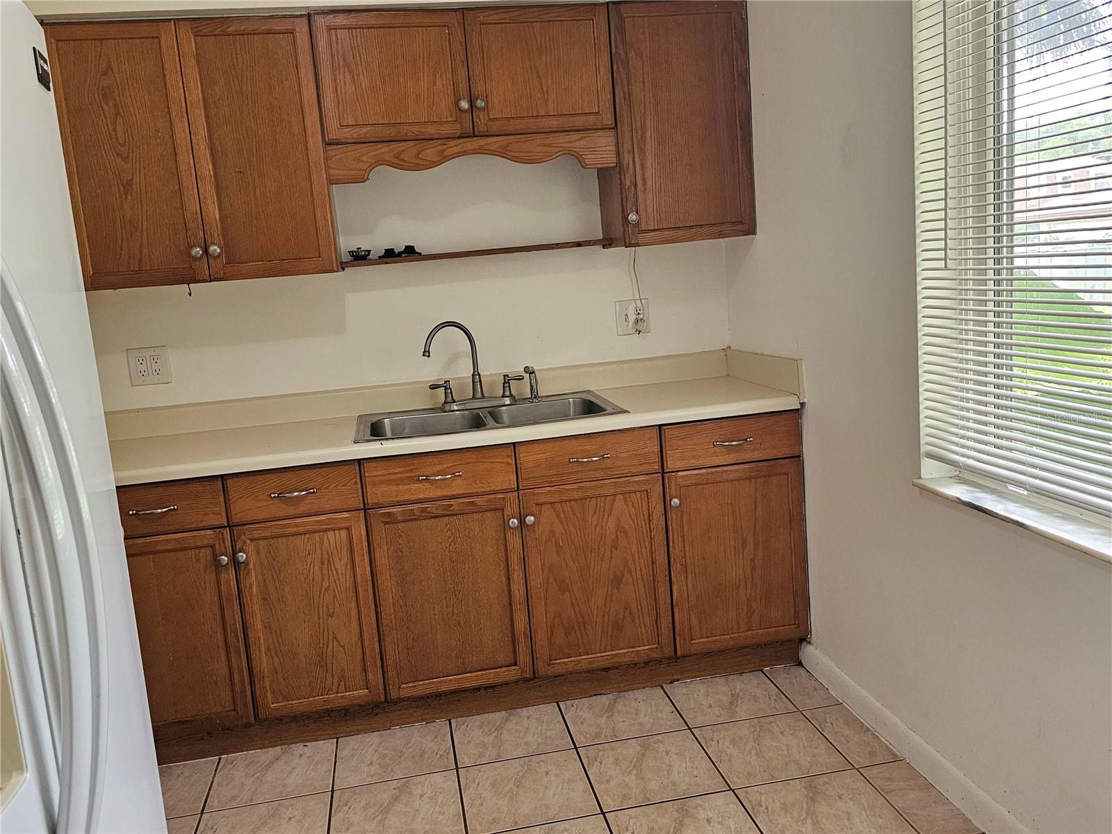 2608 AMHERST AVE, ORLANDO, FL, 32804