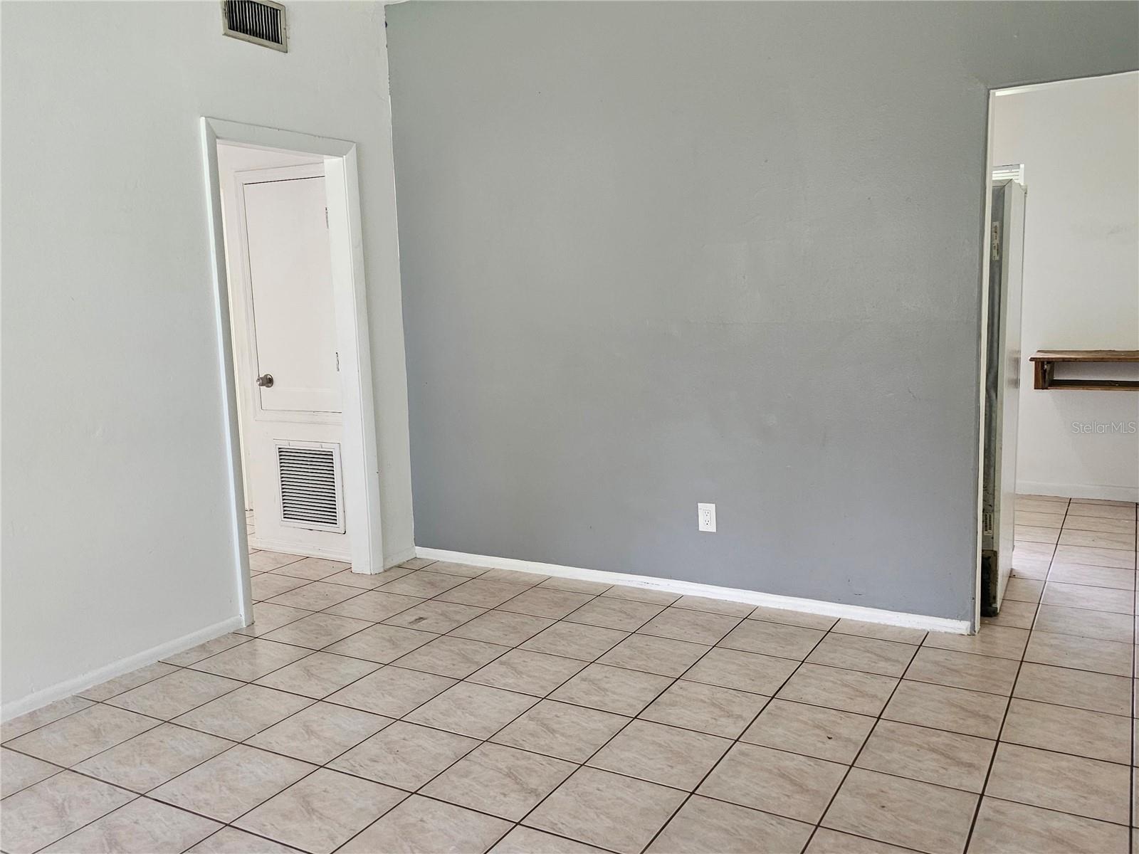 2608 AMHERST AVE, ORLANDO, FL, 32804