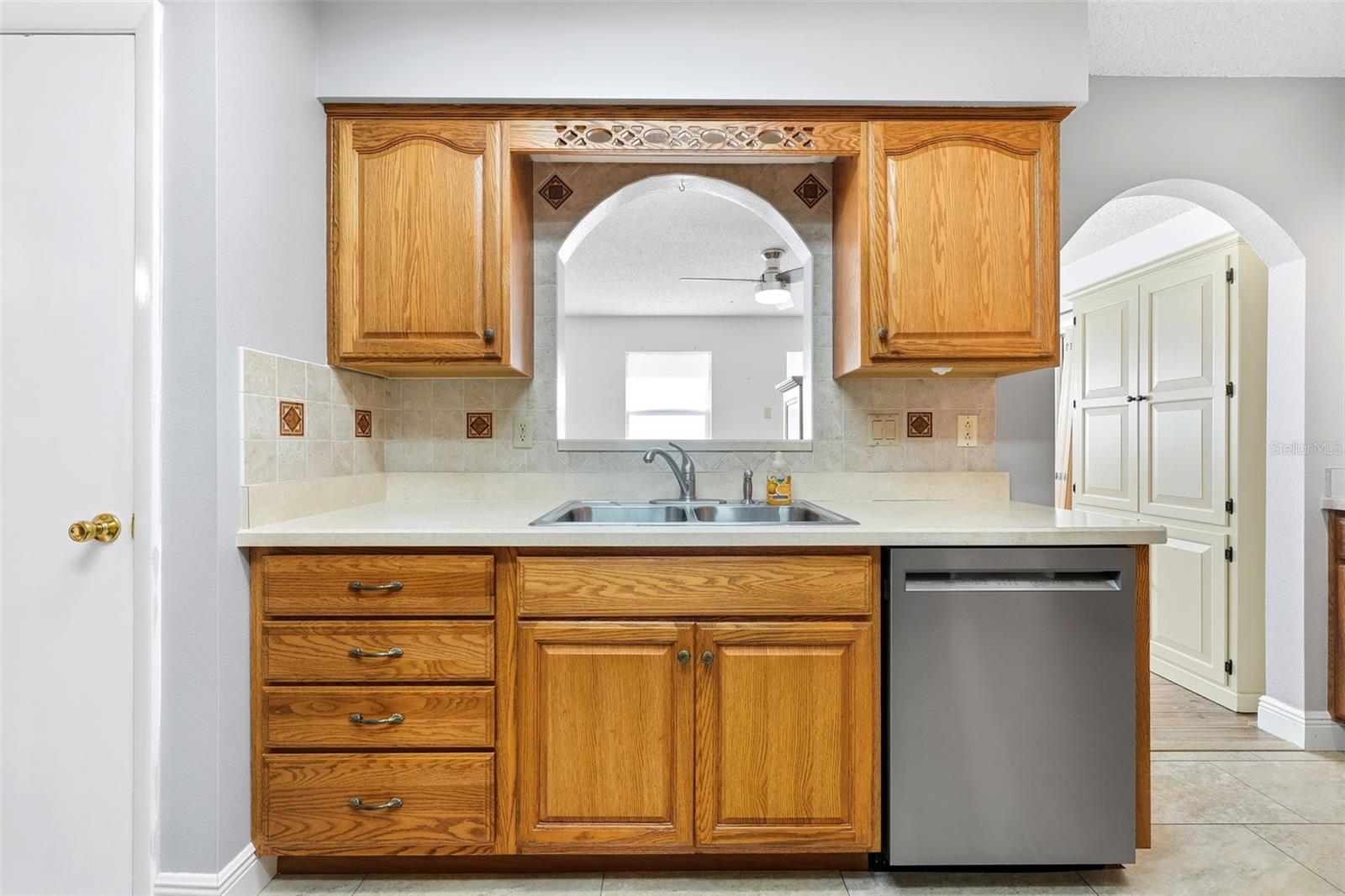 1501 NEW ABBEY AVE, LEESBURG, FL, 34788