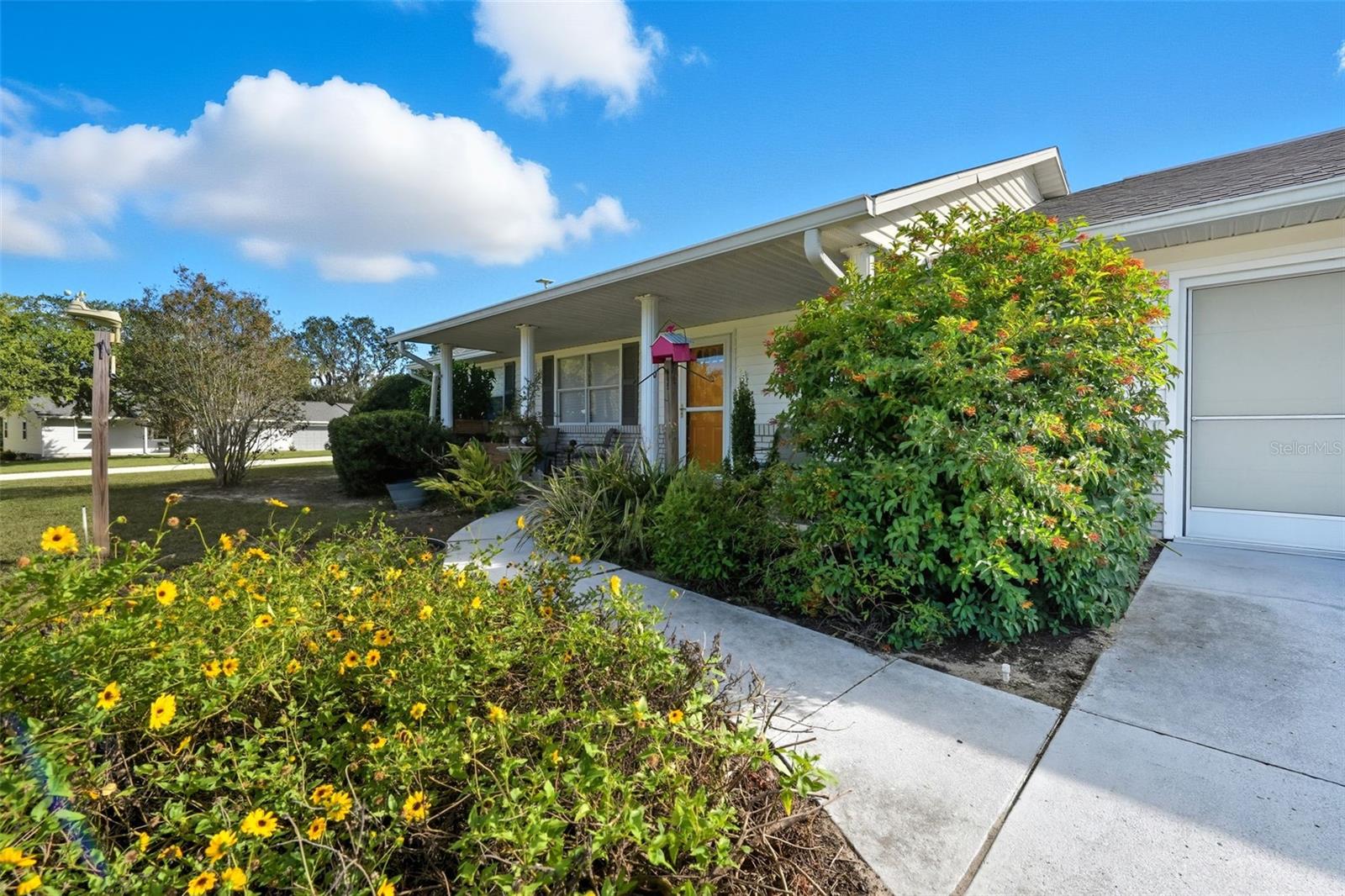 1501 NEW ABBEY AVE, LEESBURG, FL, 34788