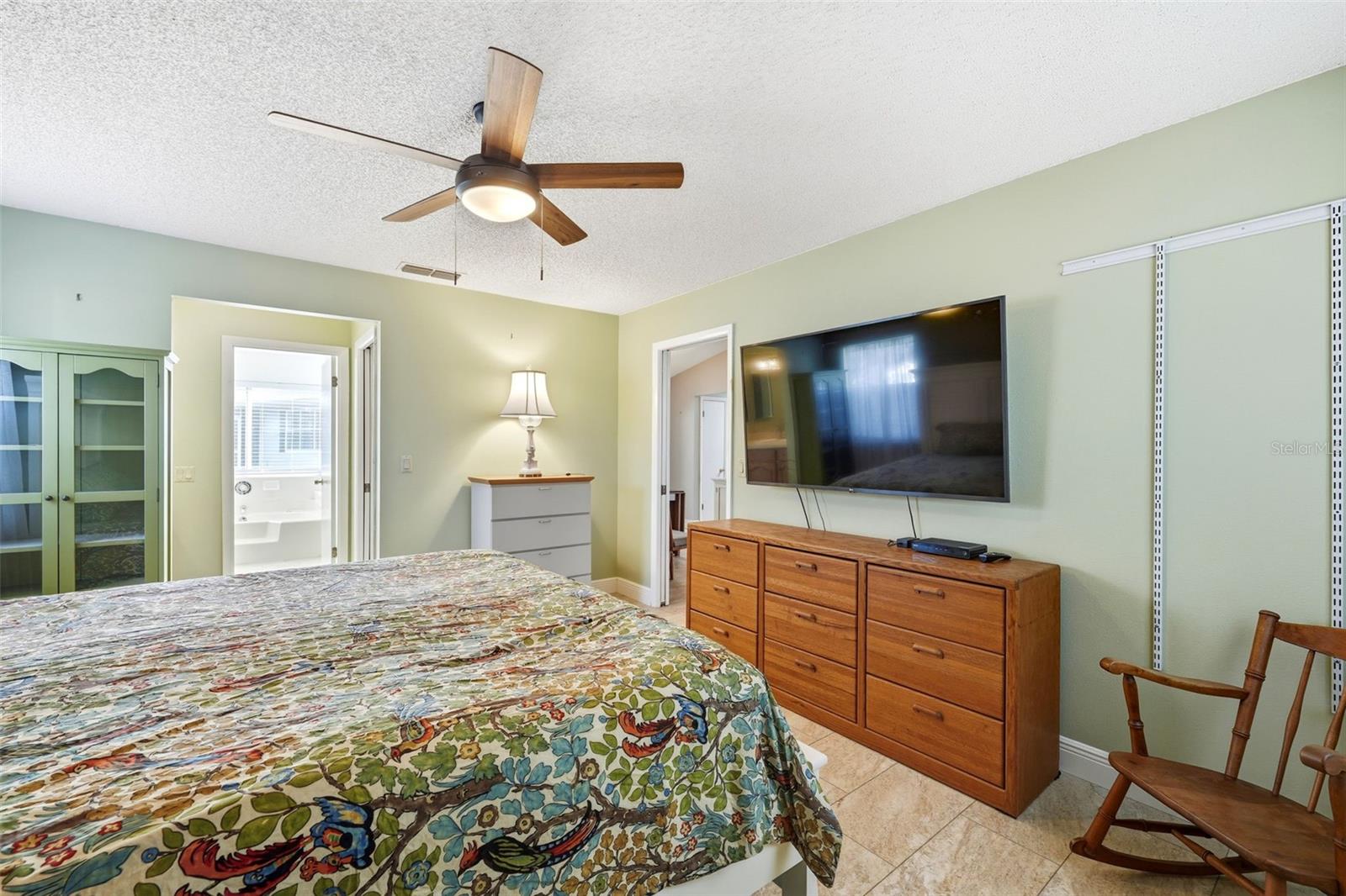 1501 NEW ABBEY AVE, LEESBURG, FL, 34788