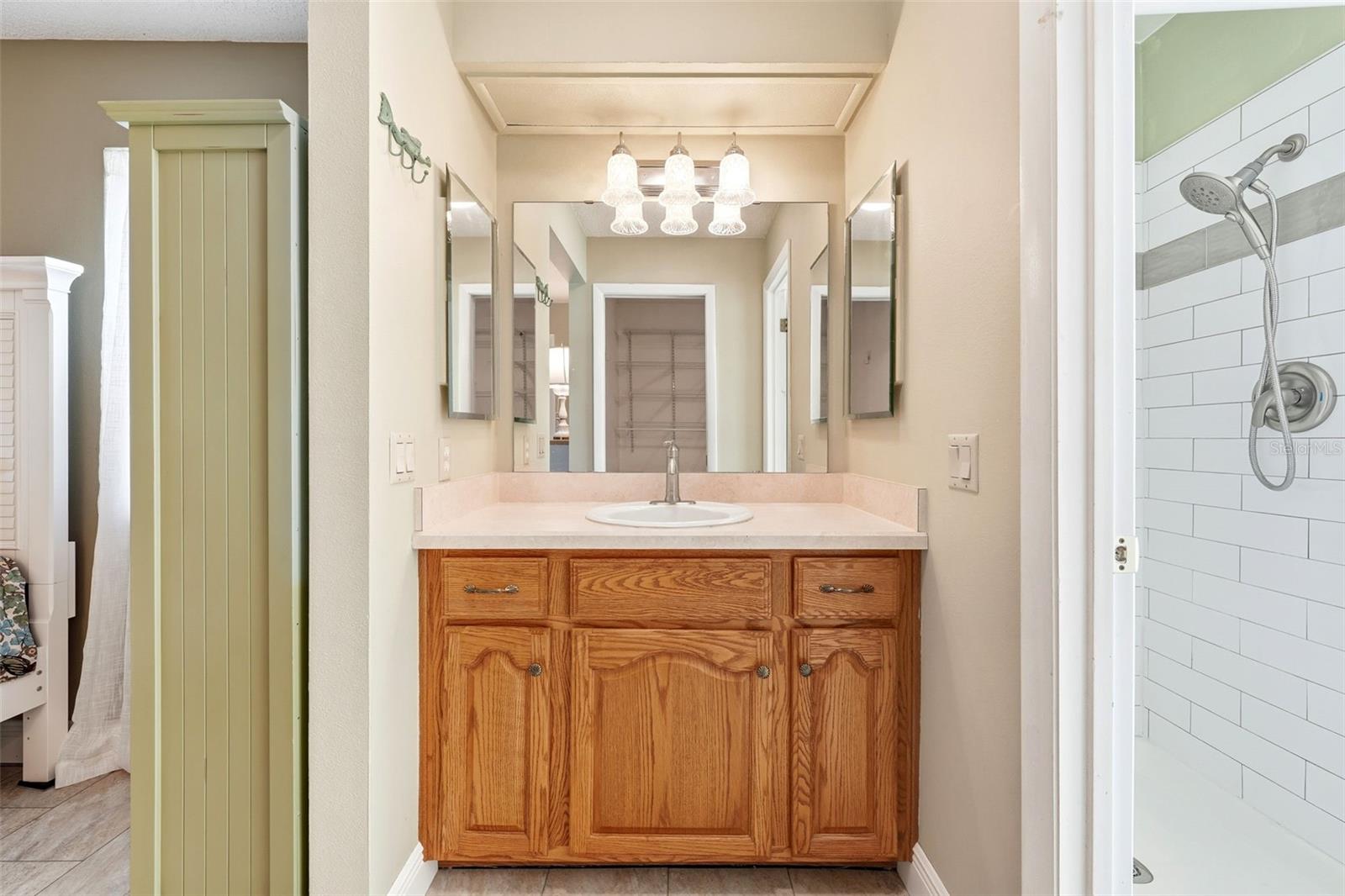 1501 NEW ABBEY AVE, LEESBURG, FL, 34788