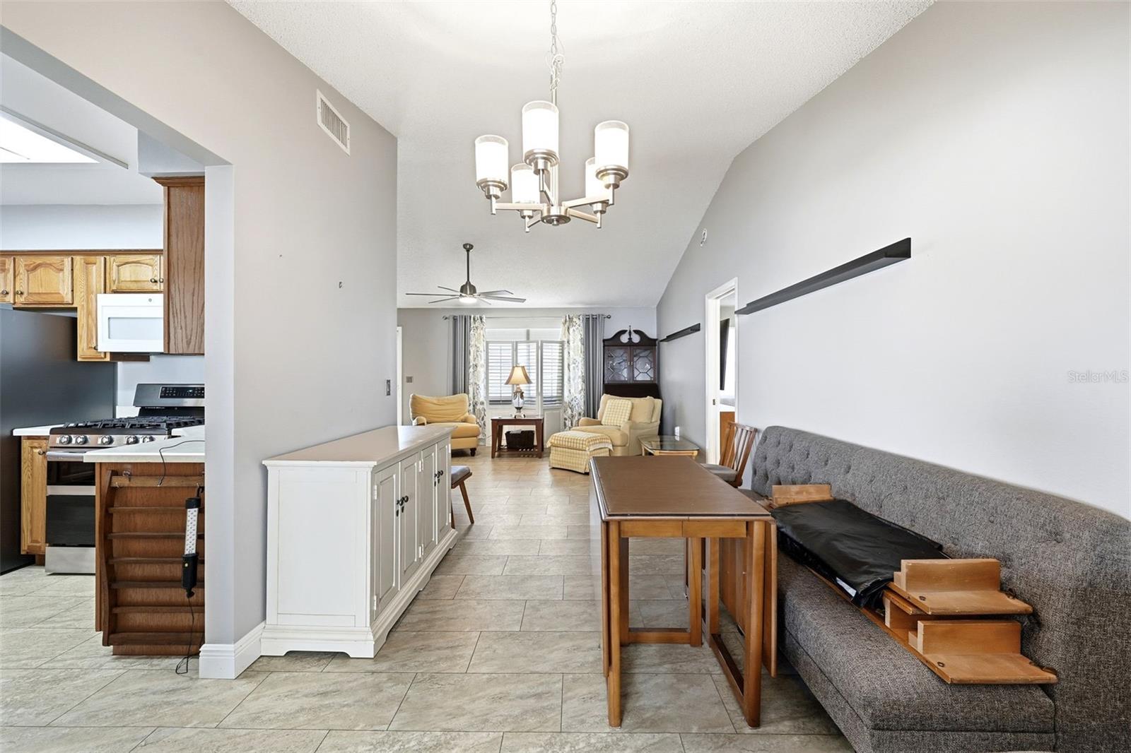 1501 NEW ABBEY AVE, LEESBURG, FL, 34788