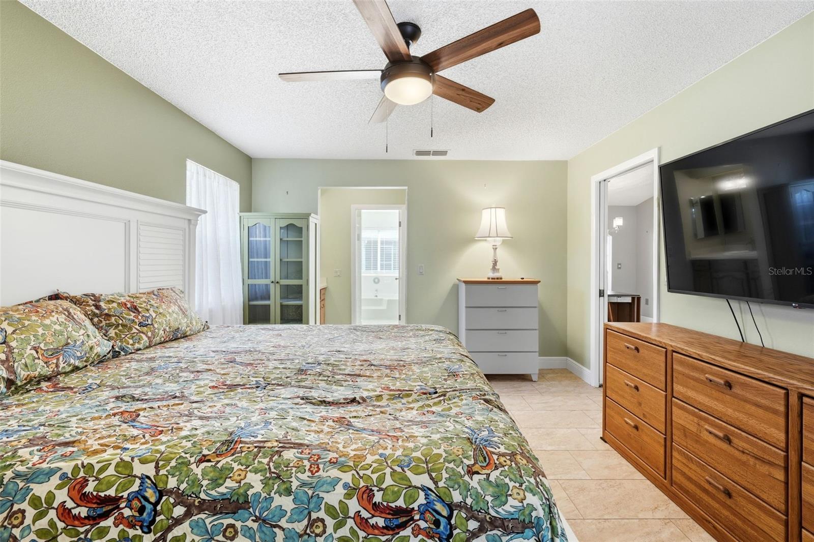 1501 NEW ABBEY AVE, LEESBURG, FL, 34788