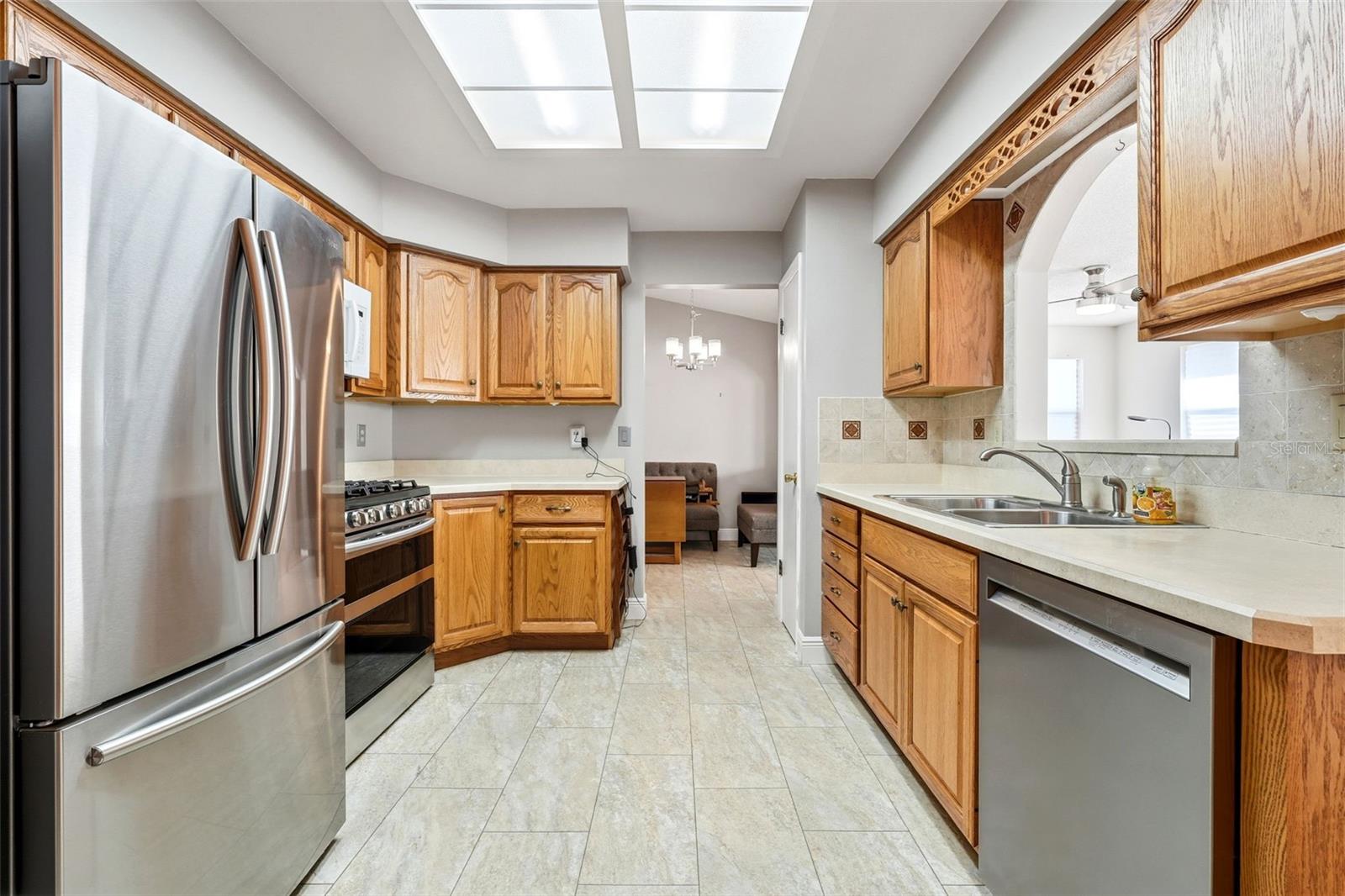 1501 NEW ABBEY AVE, LEESBURG, FL, 34788