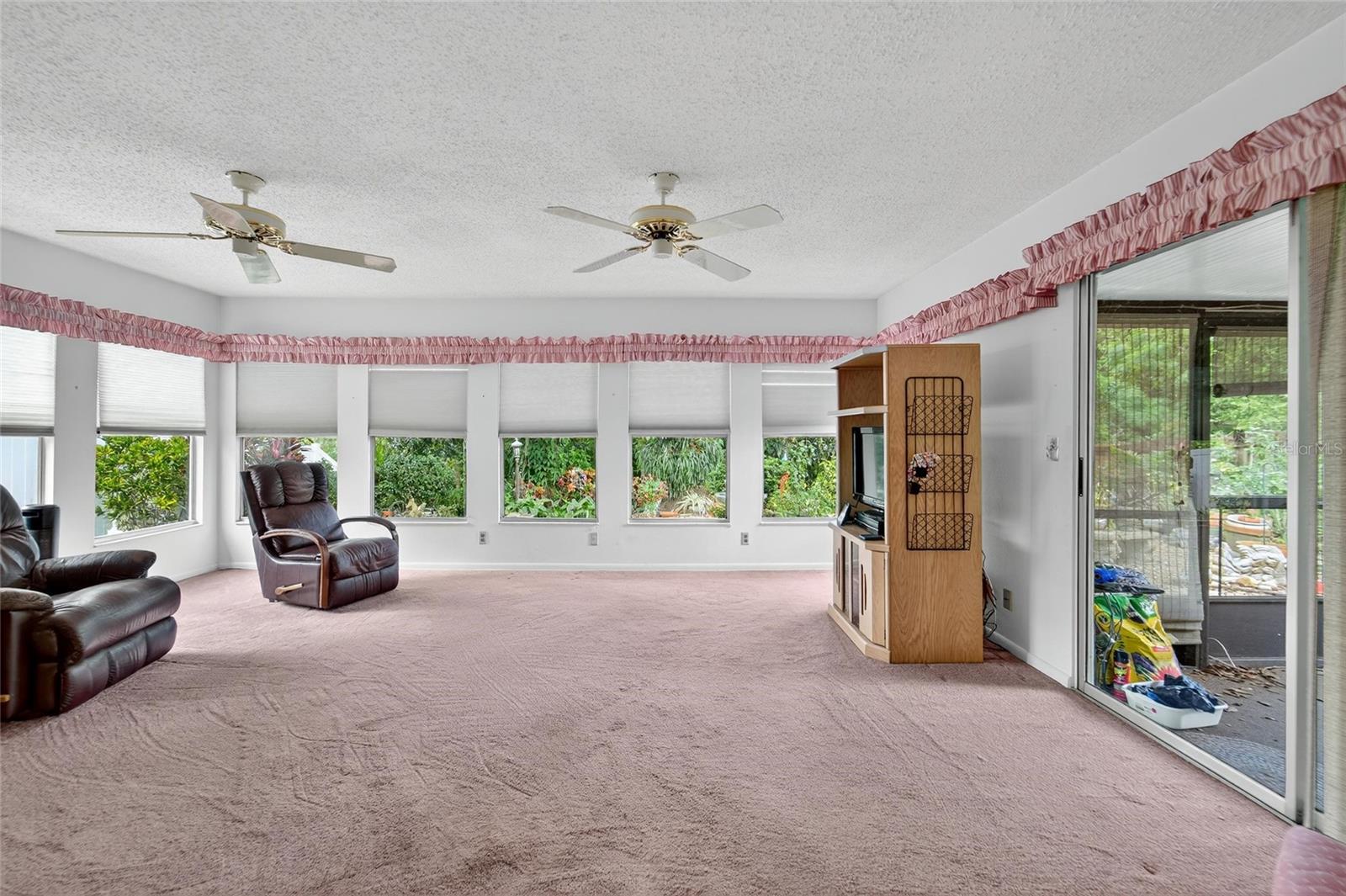 4743 S DAWNMEADOW CT, PLANT CITY, FL, 33566