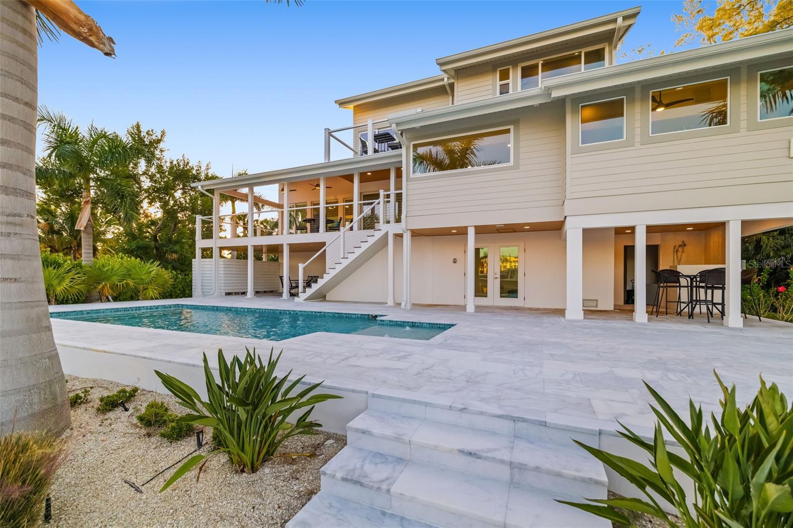 A4668094 Property Photo