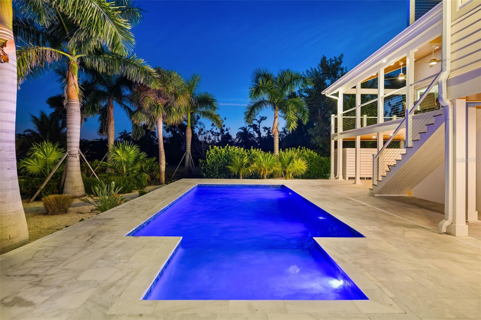 A4668094 Property Photo