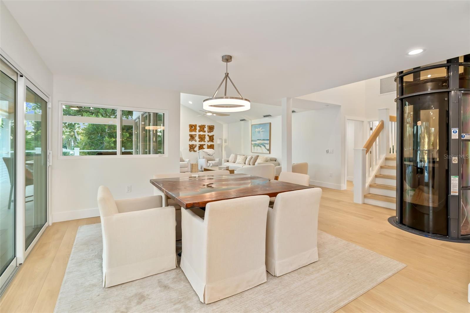 A4668094 Property Photo