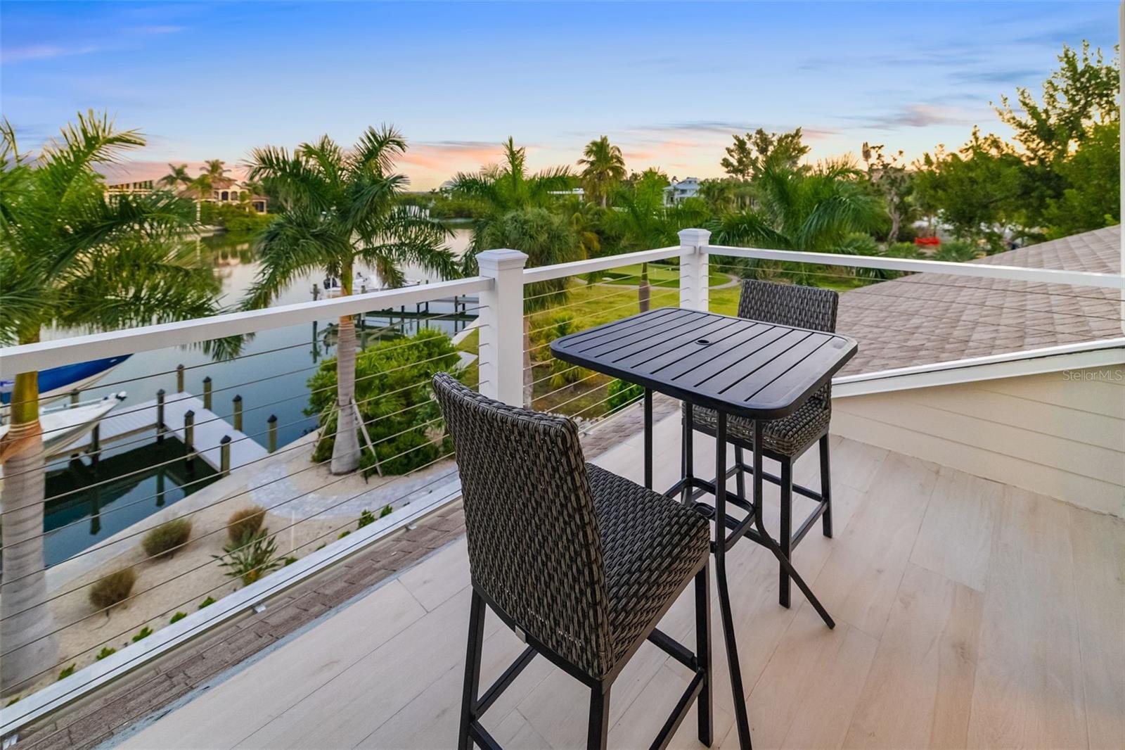 A4668094 Property Photo