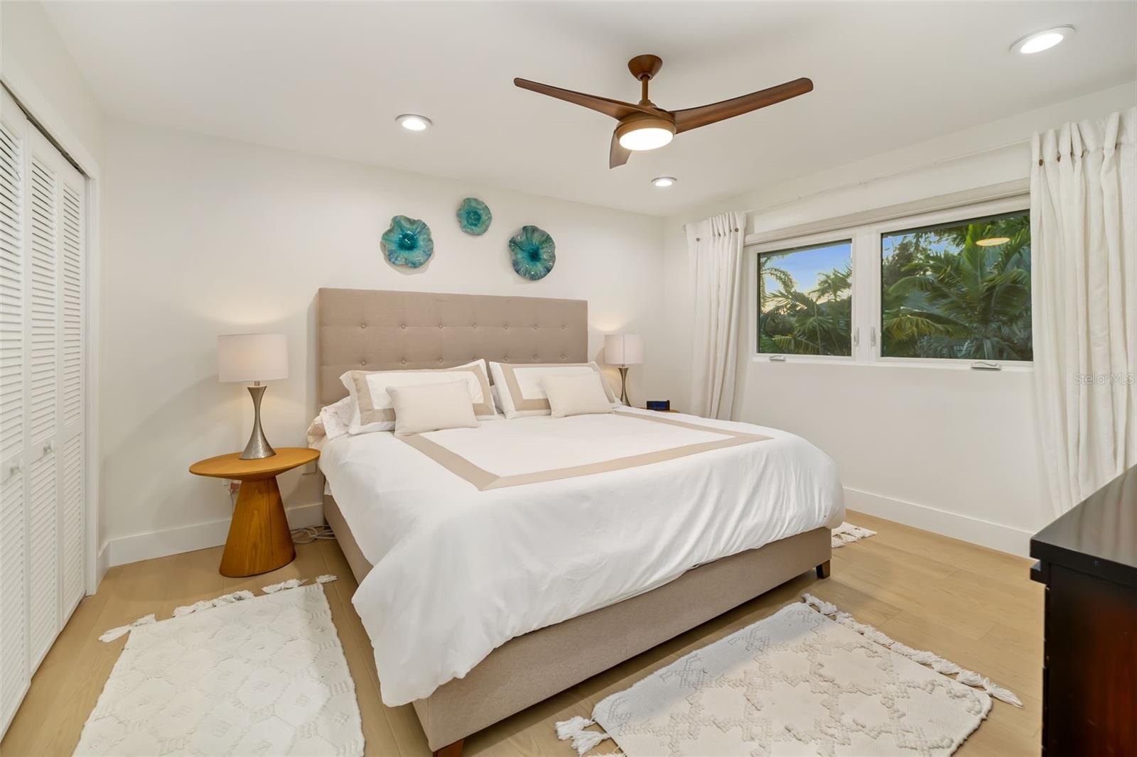 A4668094 Property Photo