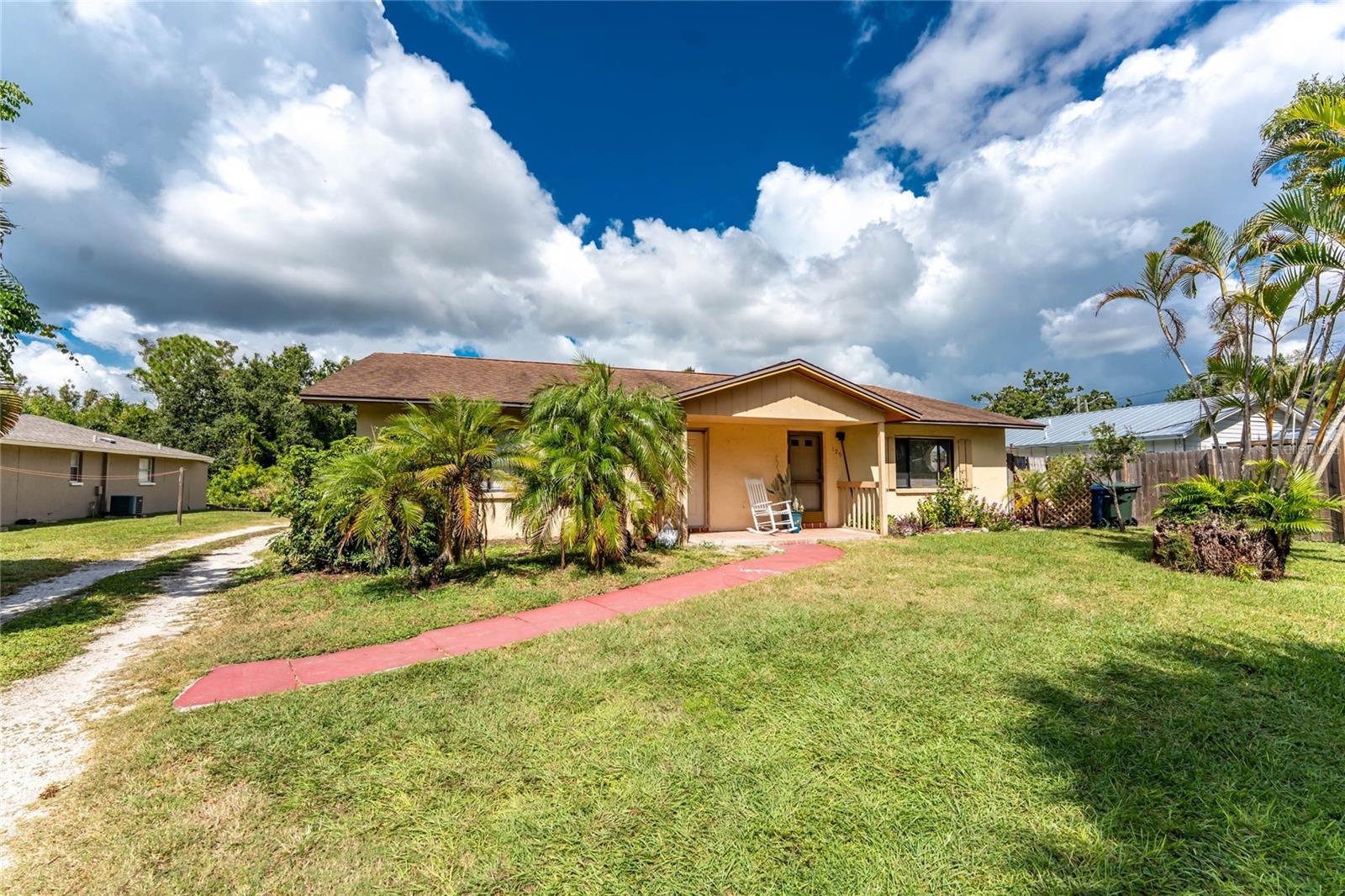 120 W PERRY LN, ENGLEWOOD, FL, 34223