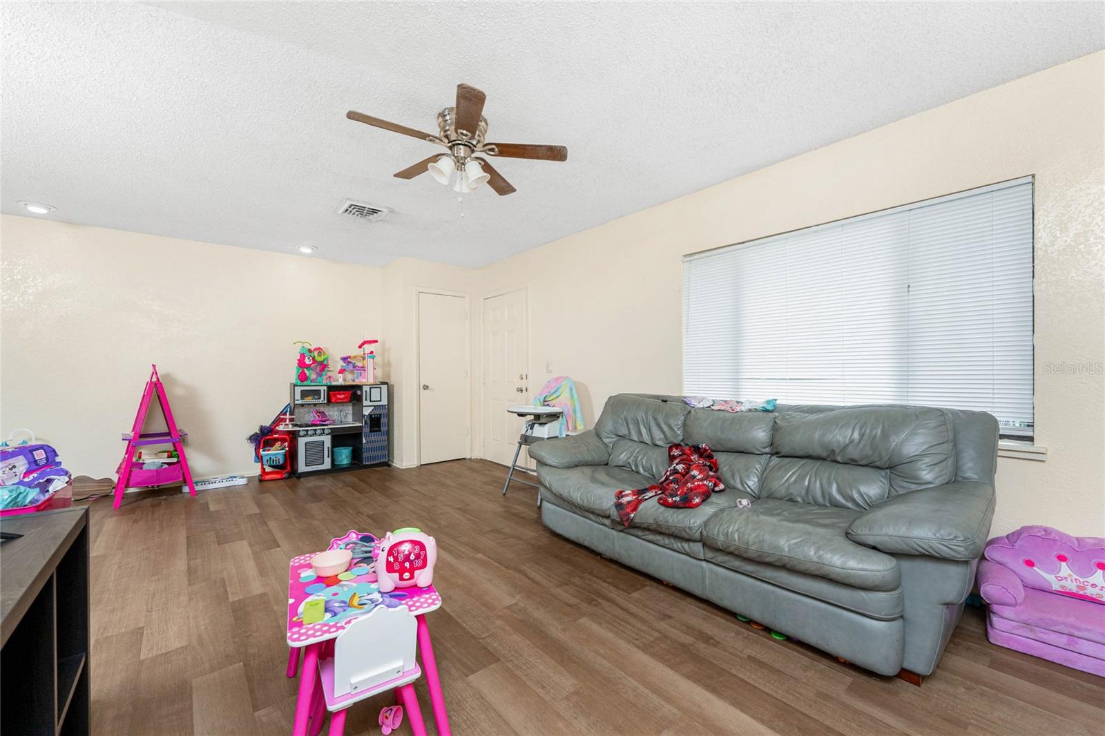 120 W PERRY LN, ENGLEWOOD, FL, 34223