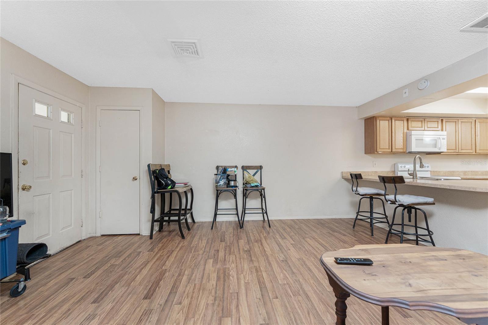 120 W PERRY LN, ENGLEWOOD, FL, 34223