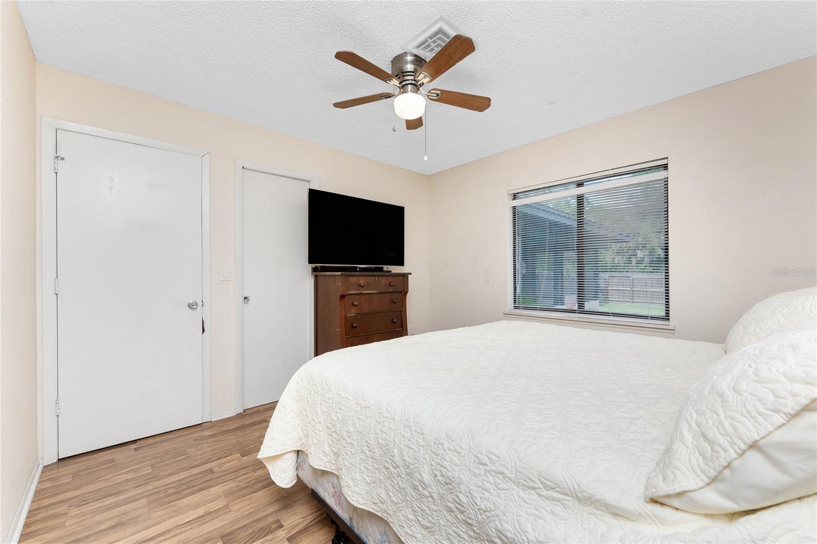 120 W PERRY LN, ENGLEWOOD, FL, 34223