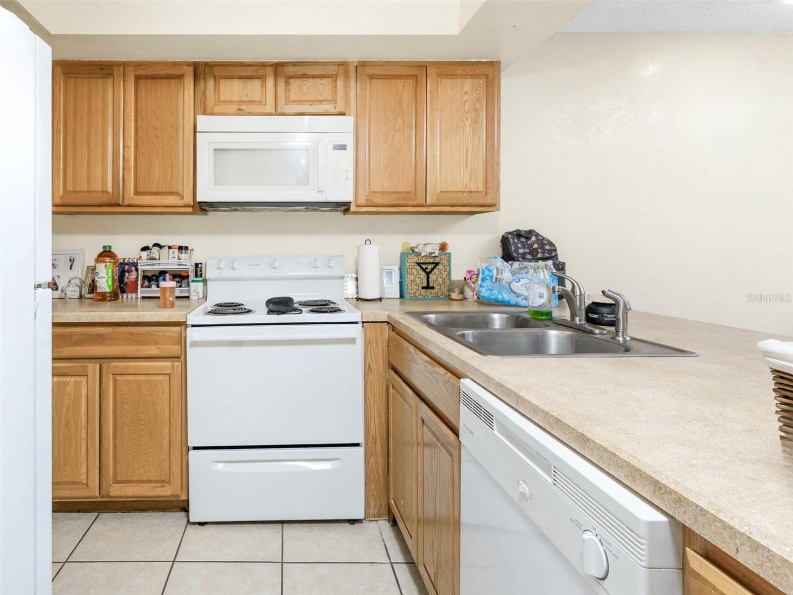 120 W PERRY LN, ENGLEWOOD, FL, 34223