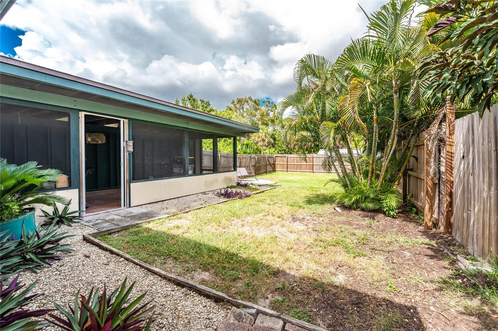 120 W PERRY LN, ENGLEWOOD, FL, 34223