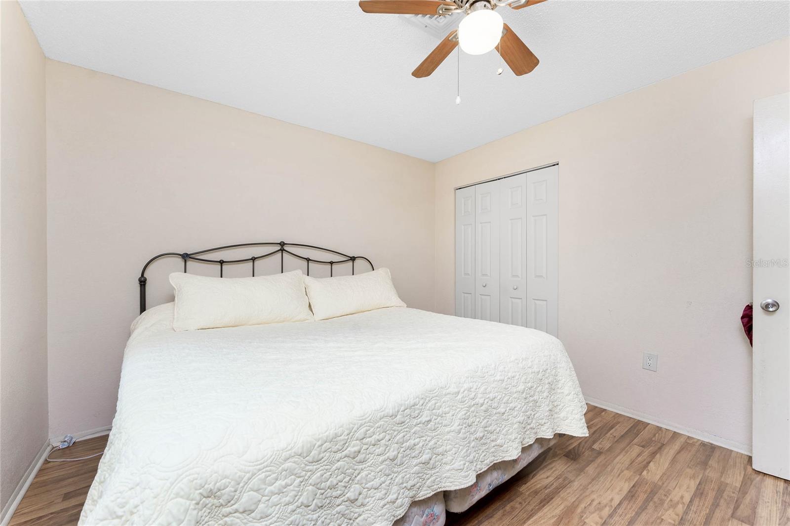 120 W PERRY LN, ENGLEWOOD, FL, 34223