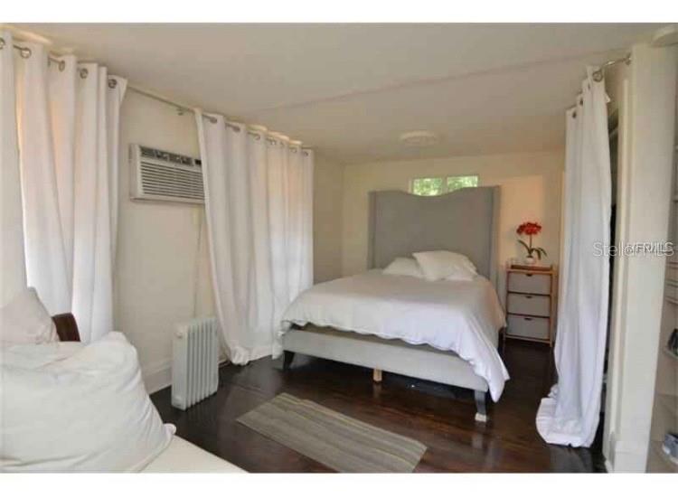 1202 E WASHINGTON ST, ORLANDO, FL, 32801