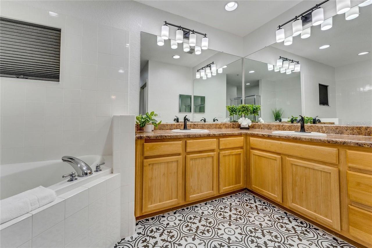 9051 TREASURE TROVE LN #104, KISSIMMEE, FL, 34747